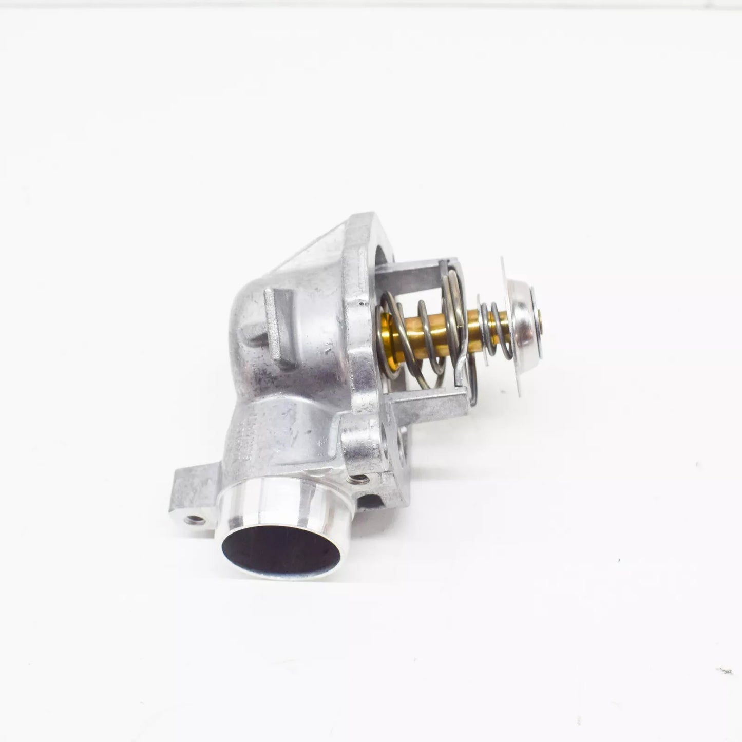 NEW MERCEDES-BENZ CLK C209 ENGINE COOLANT THERMOSTAT A2722000615
