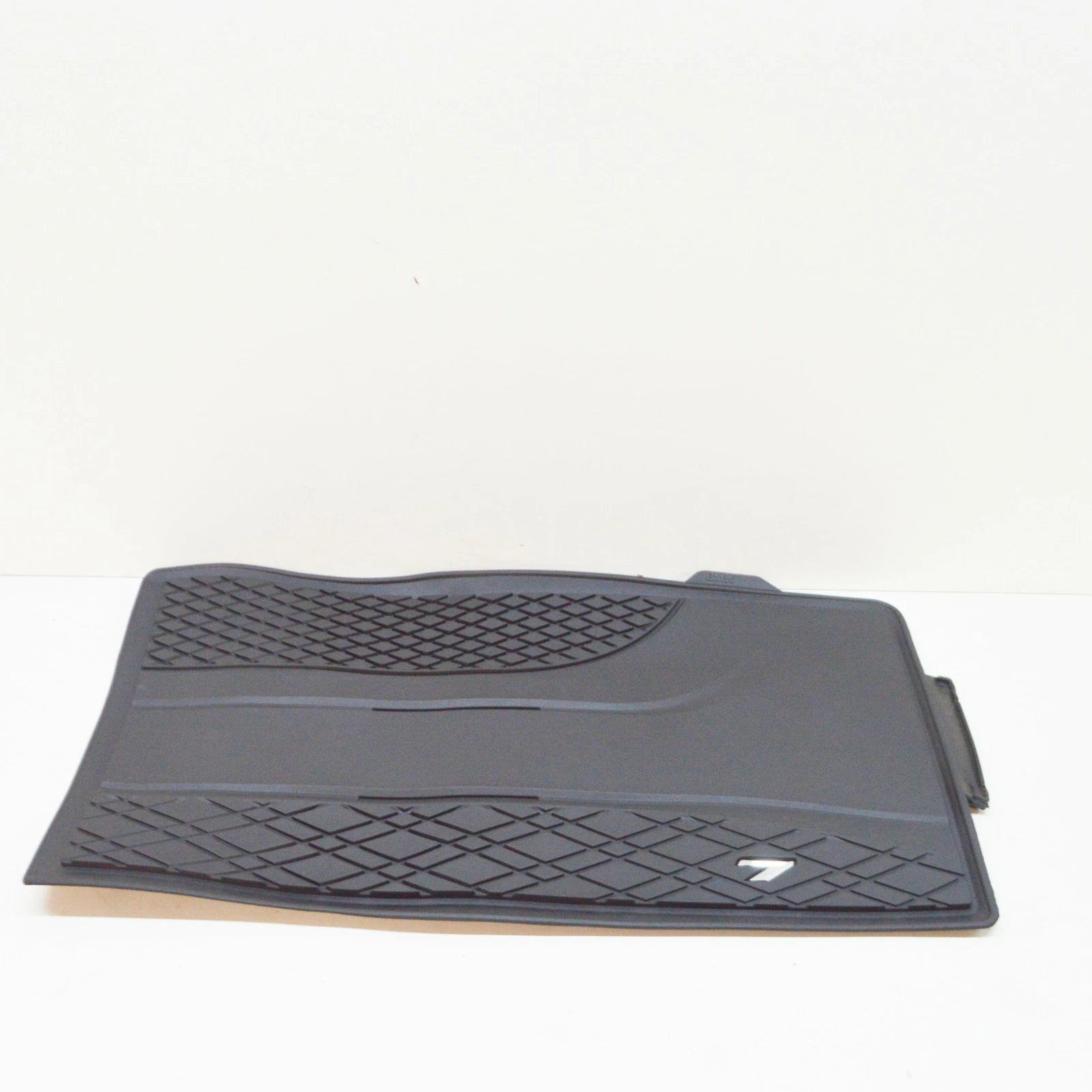 NEW BMW 7 G11 G12 FRONT FLOOR MAT SET 51472444035 RHD