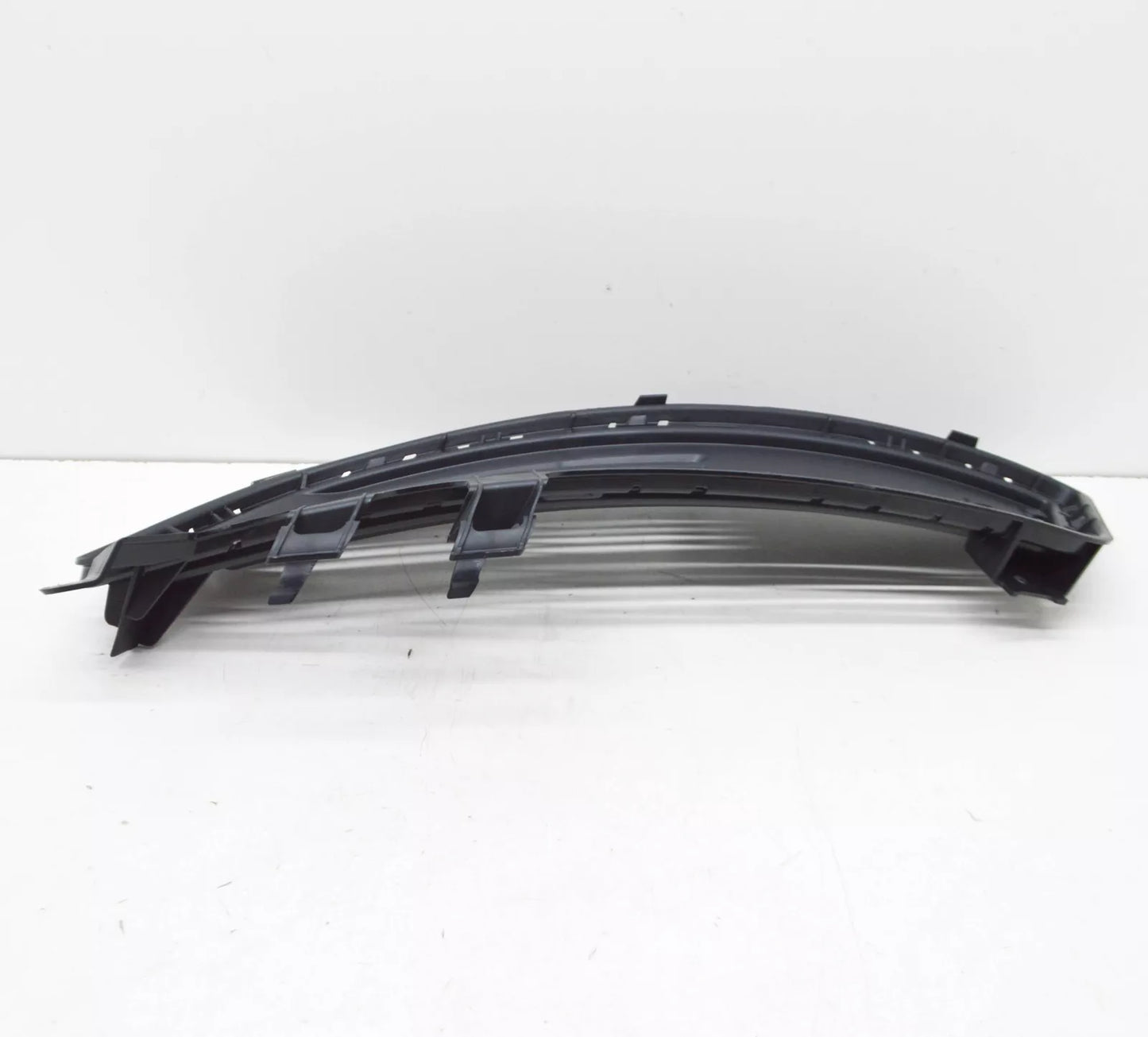 NEW MERCEDES-BENZ A-CLASS W176 FRONT BUMPER RIGHT GRILLE A1768851622