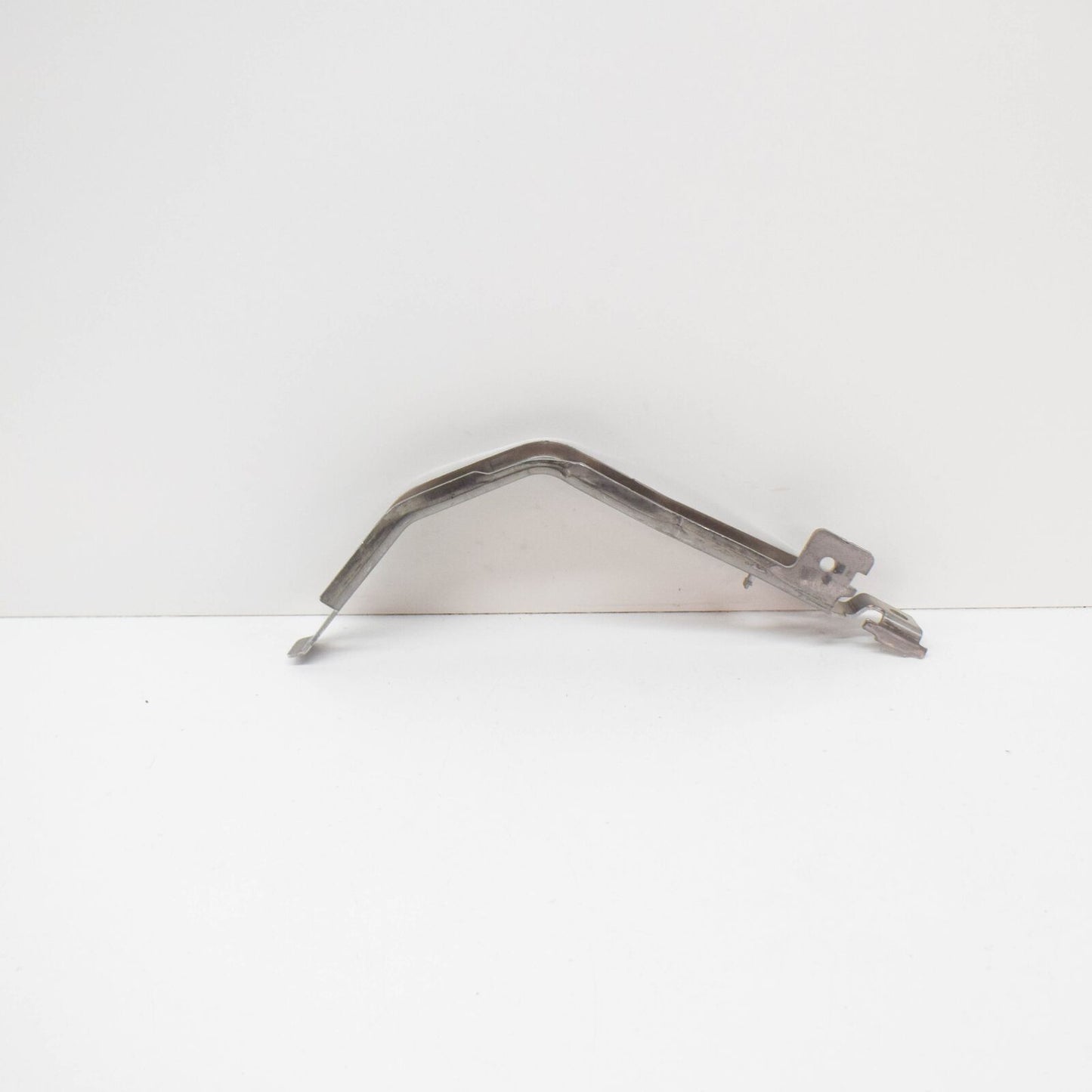 NEW AUDI TT FV 8S RIGHT RADIATOR SUPPORT OUTER BRACKET 8S0959116A ORIGINAL