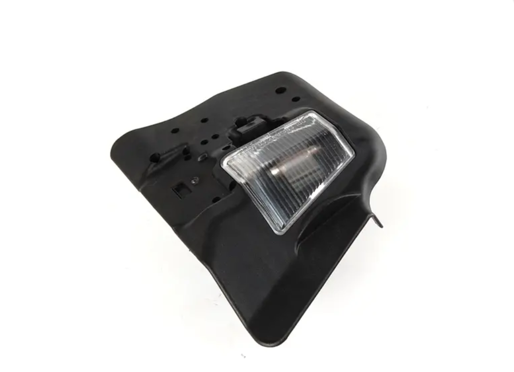 new bmw 3 e46 rear right tail light bulb socket 8364730 63218364730 original