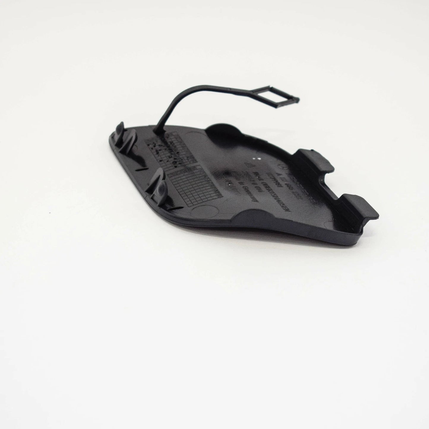 NEW MB CLA COUPE C117 FRONT BUMPER TOW EYE CAP A11788512229999