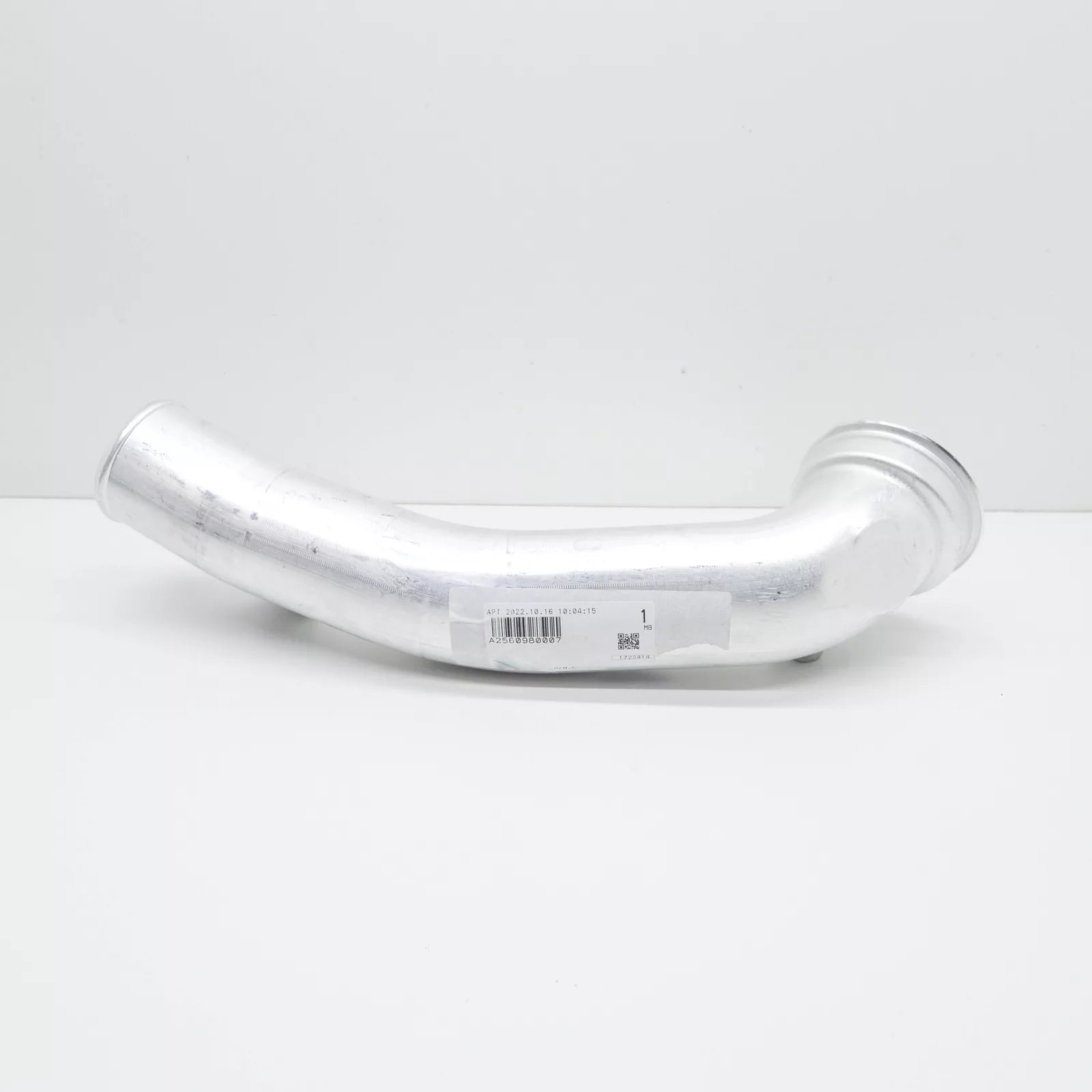 NEW MERCEDES-BENZ E W213 CHARGED AIR LINE TUBE A2560980007 ORIGINAL