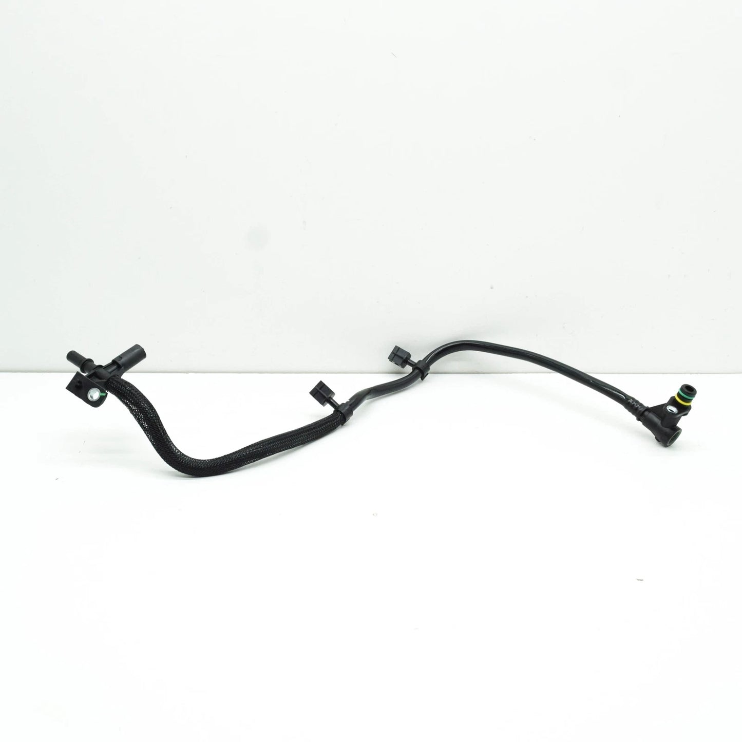 NEW VOLKSWAGEN CRAFTER SZ VACUUM HOSE 04L129456P