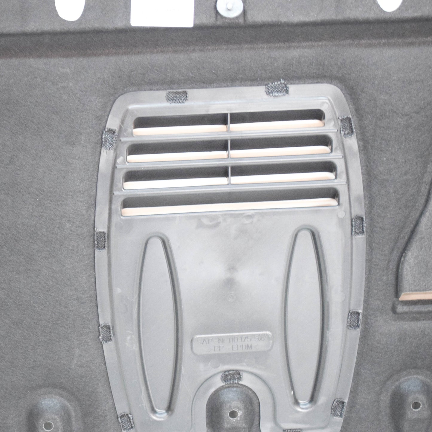 new audi a8 4h front underbody engine splash shield 4h0825235t original