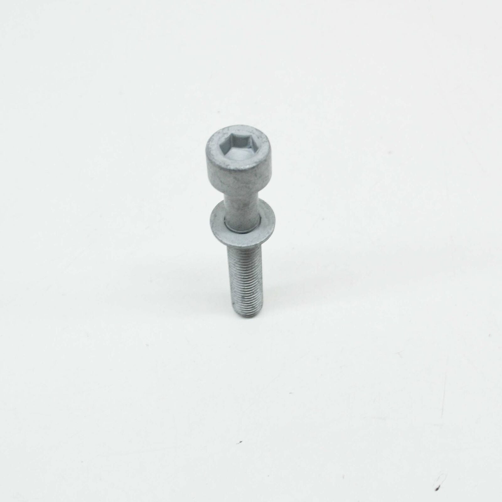 new mercedes-benz c w205 amg front brake caliper bolt a0039907905 original