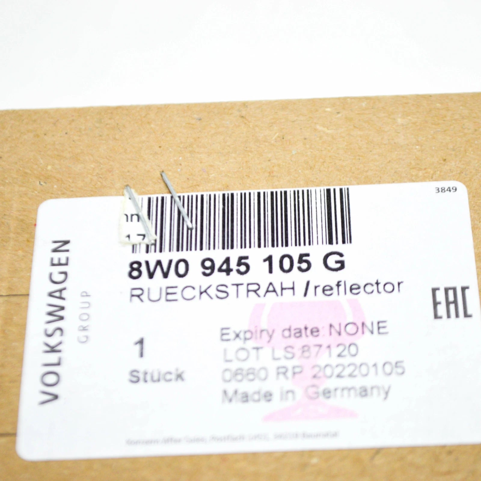 NEW AUDI RS4 AVANT B9 REAR LEFT OUTER BUMPER REFLECTOR 8W0945105G ORIGINAL