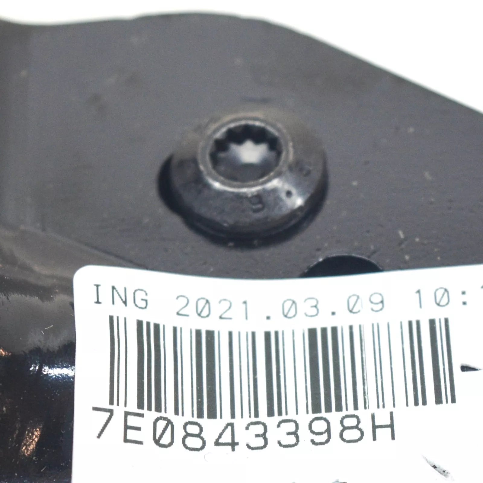 NEW VW TRANSPORTER T6 RIGHT DOOR SIDE ROLLER GUIDE LOWER 7E0843398H ORIGINAL