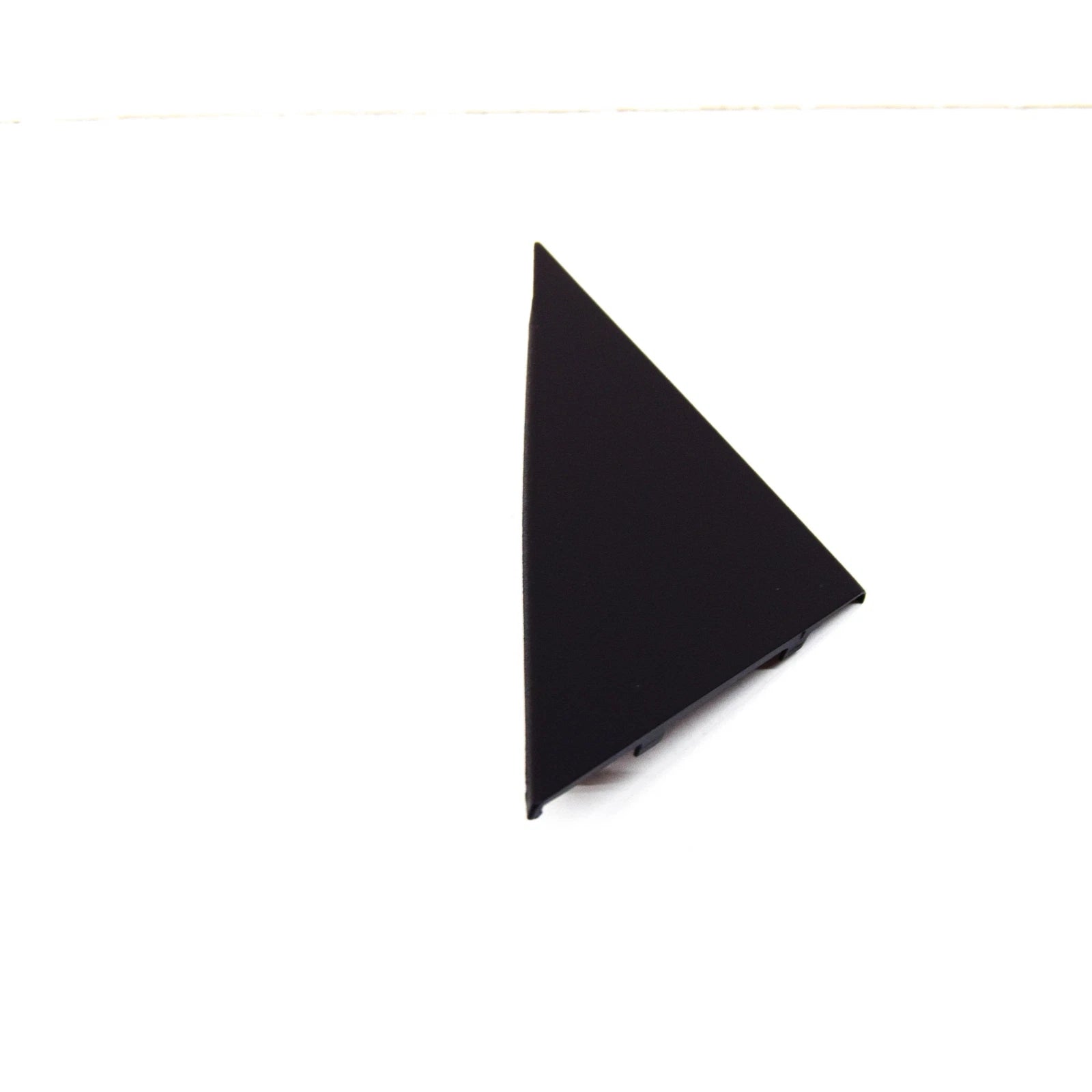 NEW BMW 3 E30 FRONT RIGHT WINDOW GUIDE COVERING 51321904518 1904518 ORIGINAL