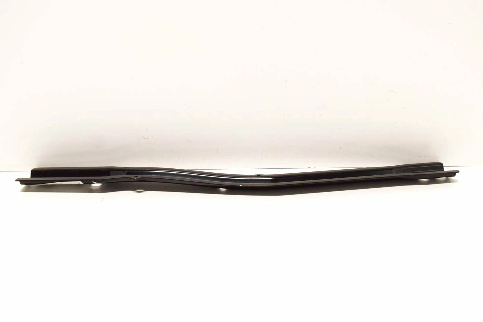 NEW MERCEDES-BENZ E W211 LEFT TRUNK SIDE PANEL BRACE A2116390343 ORIGINAL