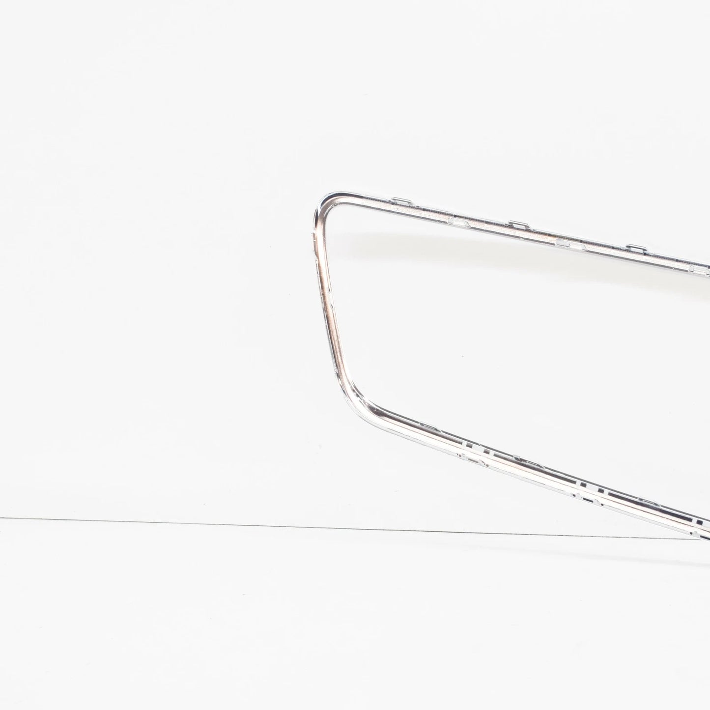 NEW MB CLS C218 FRONT BUMPER RADIATOR GRILLE CHROME SURROUND TRIM A2188850574