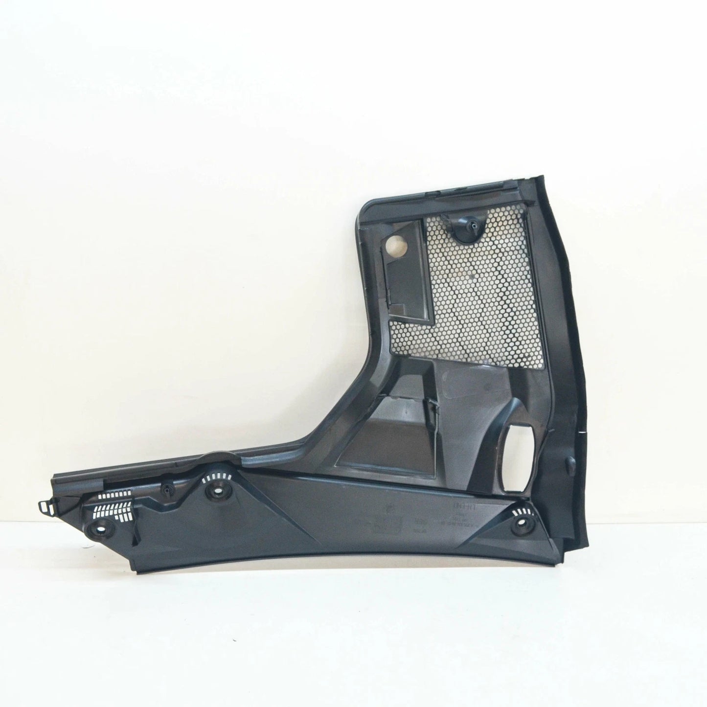 NEW MERCEDES-BENZ C W205 FRONT LEFT WIPER COWL TRIM PART LHD A2058308902