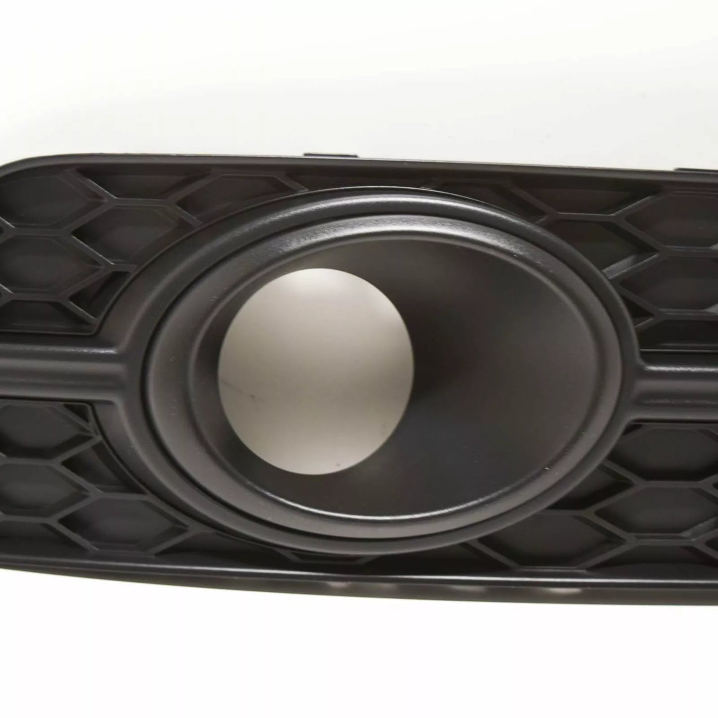 NEW AUDI A6 C7 RIGHT FOG LIGHT GRILLE S LINE 4G0807682E9B9 2011 GENUINE