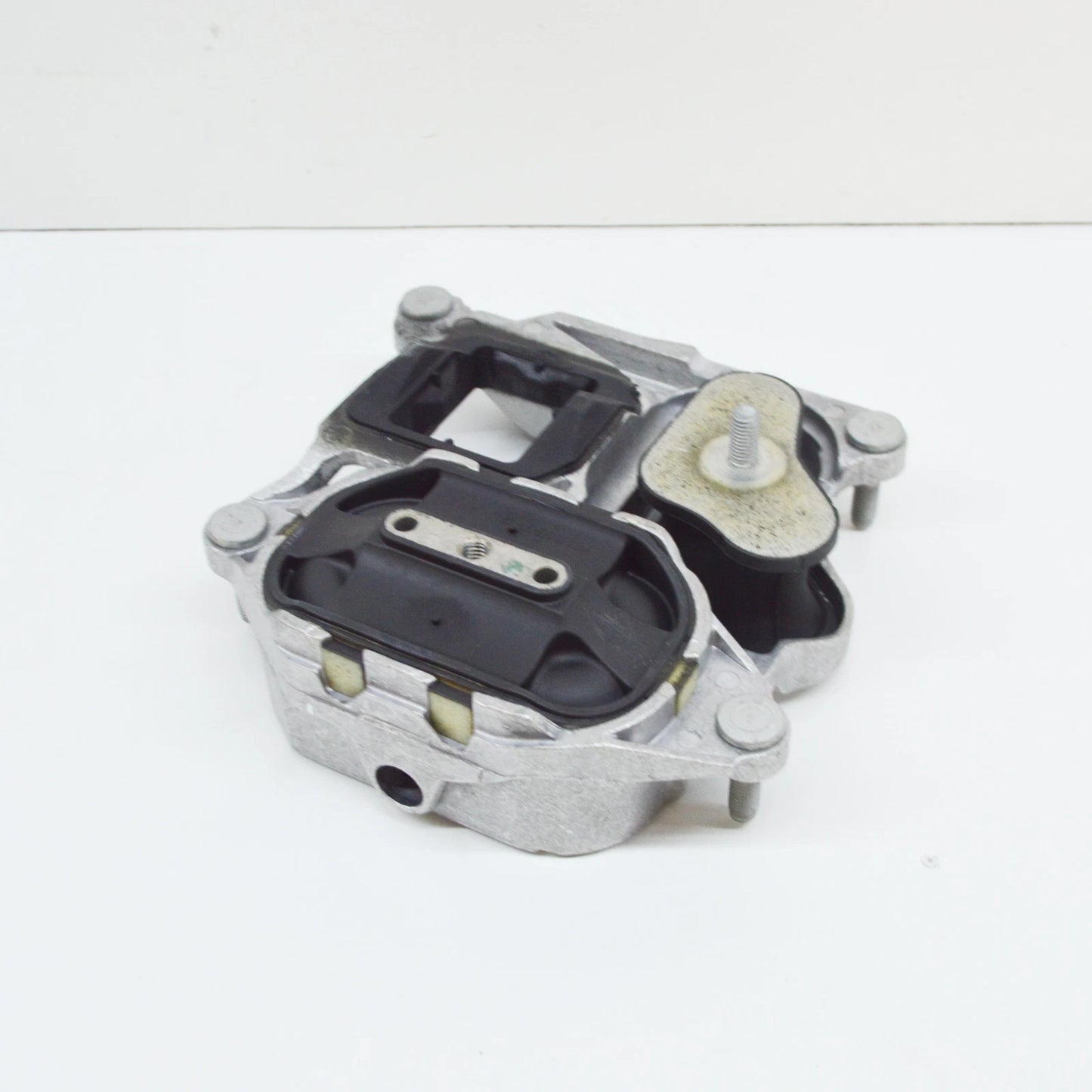 NEW AUDI A7 SPORTBACK 4G AUTOMATIC TRANSMISSION MOUNT 4M0399153AE ORIGINAL