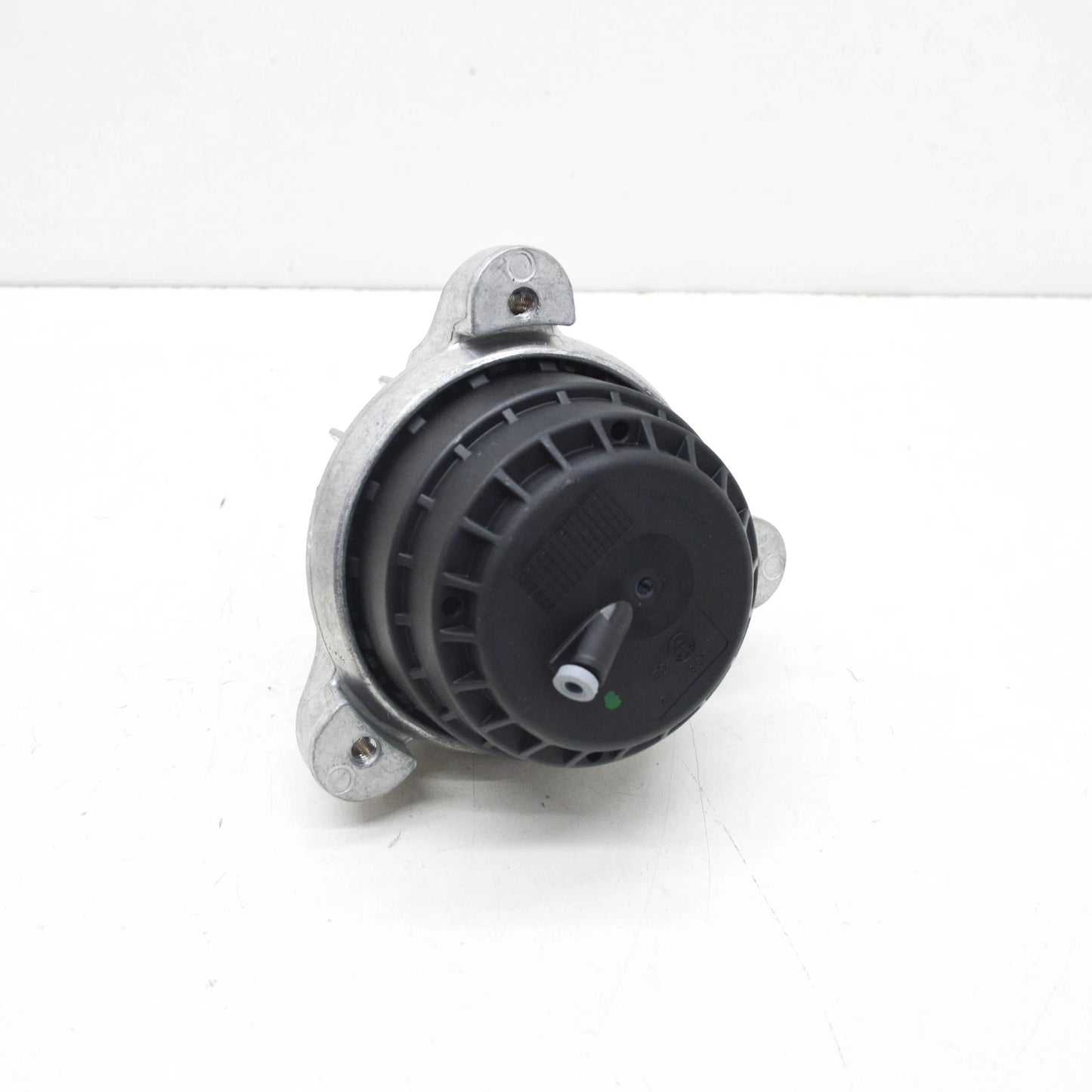 NEW BMW 5 F10 RIGHT ENGINE MOUNT 518D DIESEL 100KW 22117935142 7935142 ORIGINAL