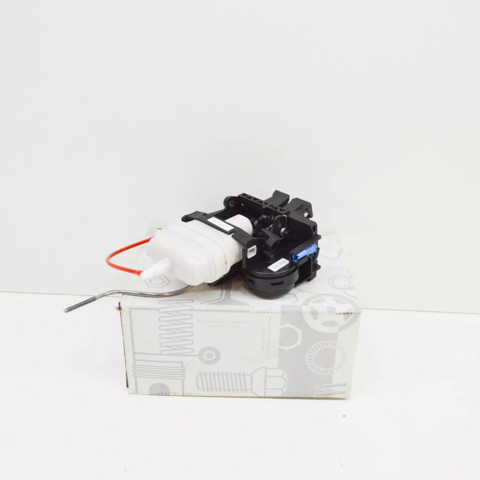 NEW MERCEDES-BENZ S W220 REAR LID LOCK A2207500185 ORIGINAL