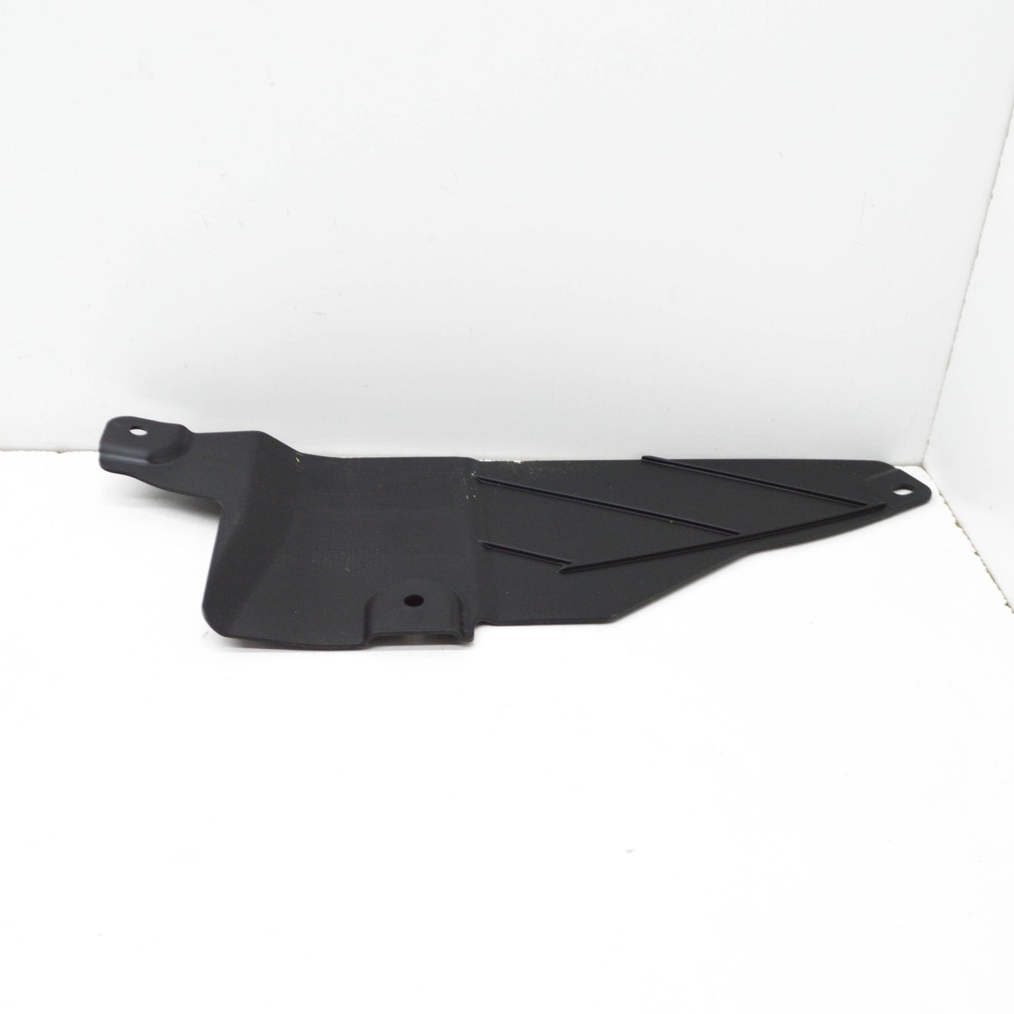 new bmw i8 i12 rear left aero cover 51757387415 original