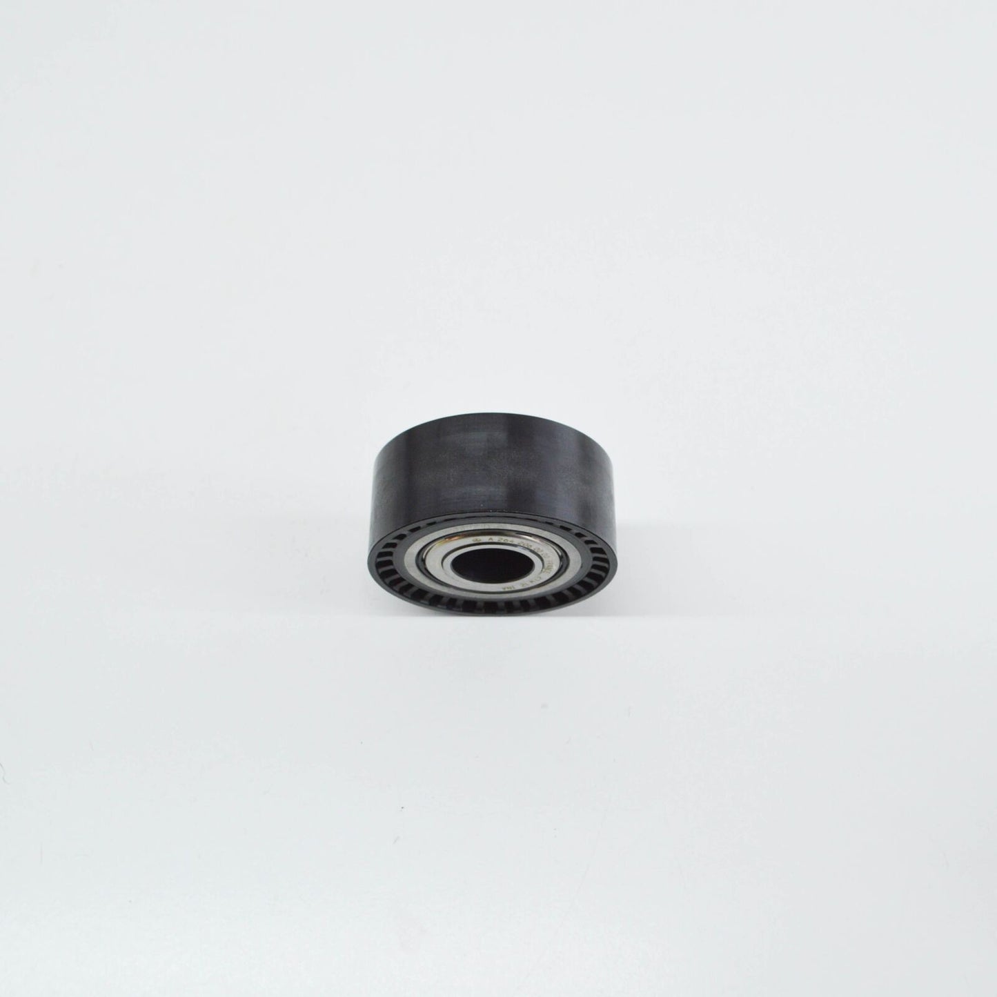 NEW MERCEDES-BENZ CLS C257 DRIVE BELT GUIDE PULLEY A2642060000 ORIGINAL