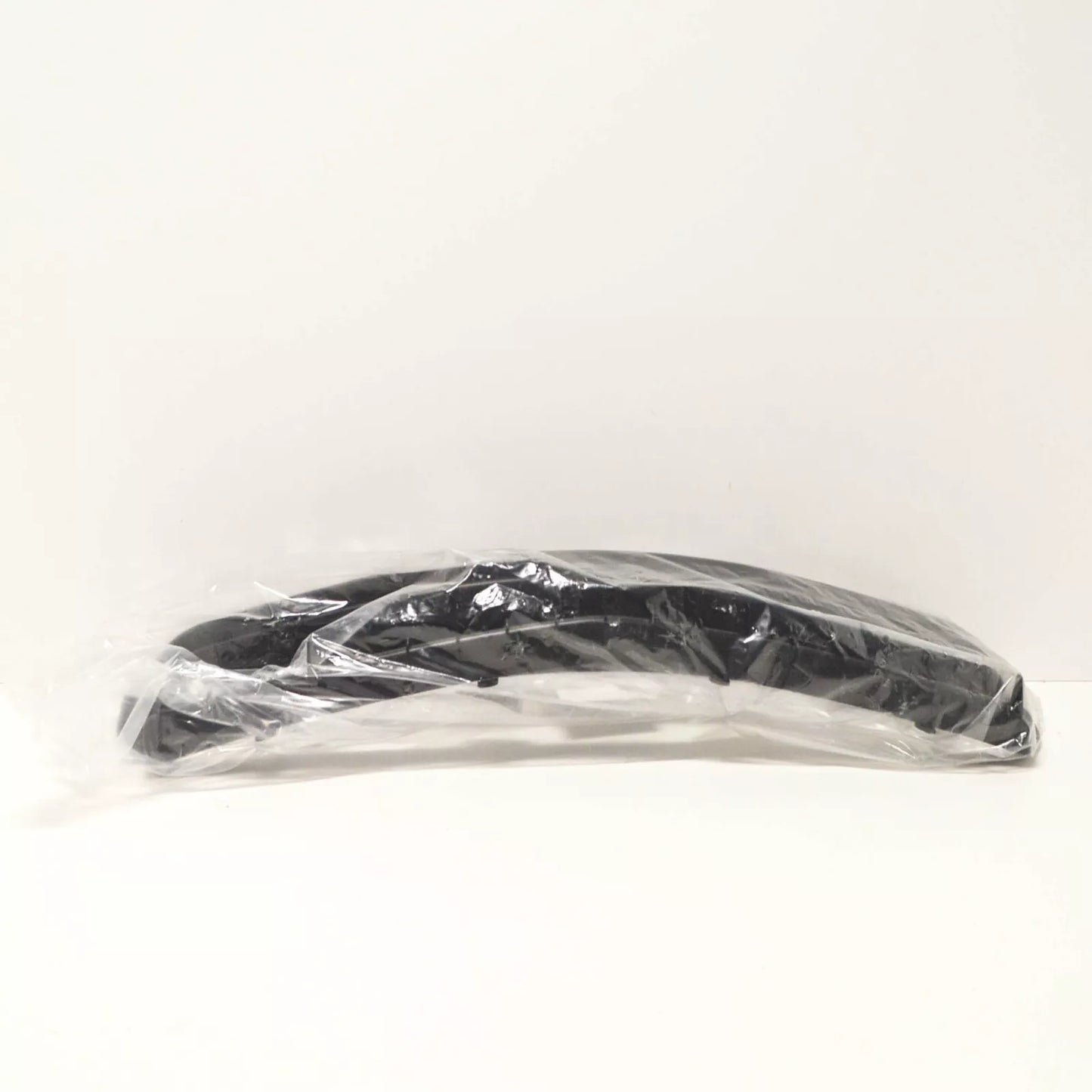 NEW BMW Z3 E36 FRONT BUMPER LOWER CENTER GRILLE 51118399335 8399335  GENUINE OE