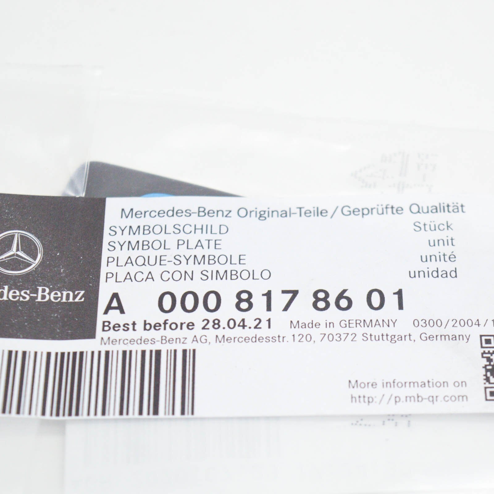 NEW MERCEDES-BENZ E W213 FRONT FENDER SYMBOL PLATE A0008178601 ORIGINAL