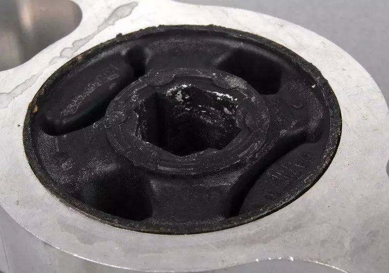 NEW AUDI A3 8P FRONT LEFT REAR CONTROL ARM BUSHING 1K0199231J ORIGINAL