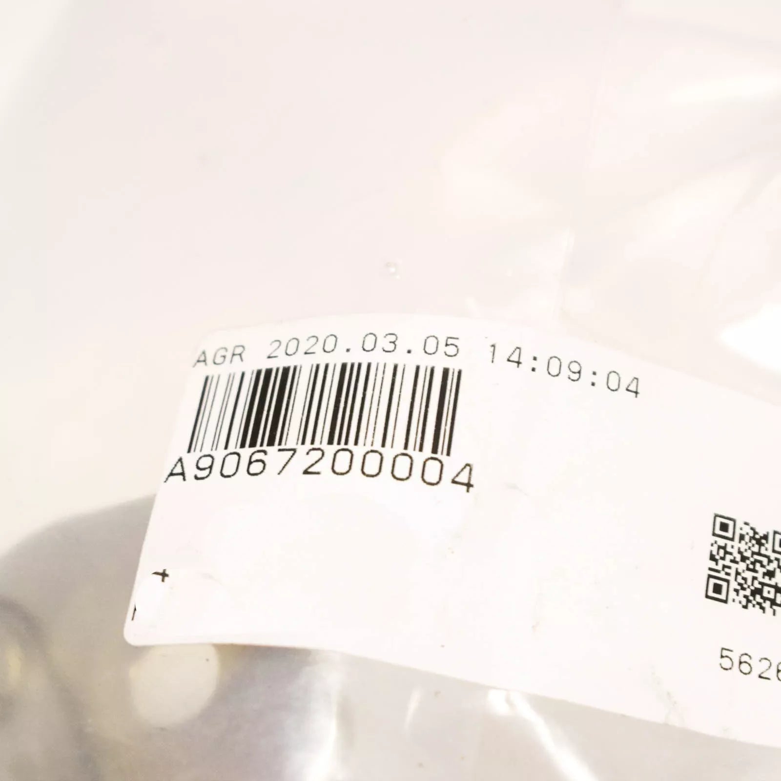 NEW MERCEDES BENZ SPRINTER W906 REAR LEFT DOOR LOCK STRIKER A9067200004 ORIGINAL