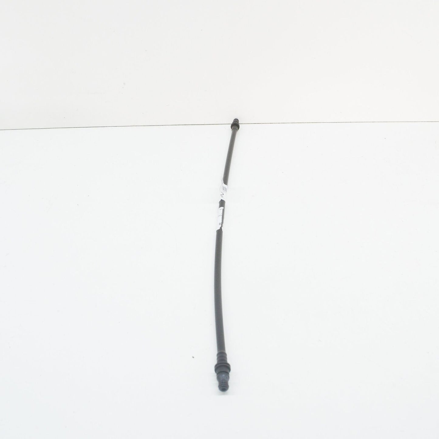 NEW MB E-CLASS W211 ENGINE COOLANT EXPANSION TANK HOSE A2115010625 ORIGINAL