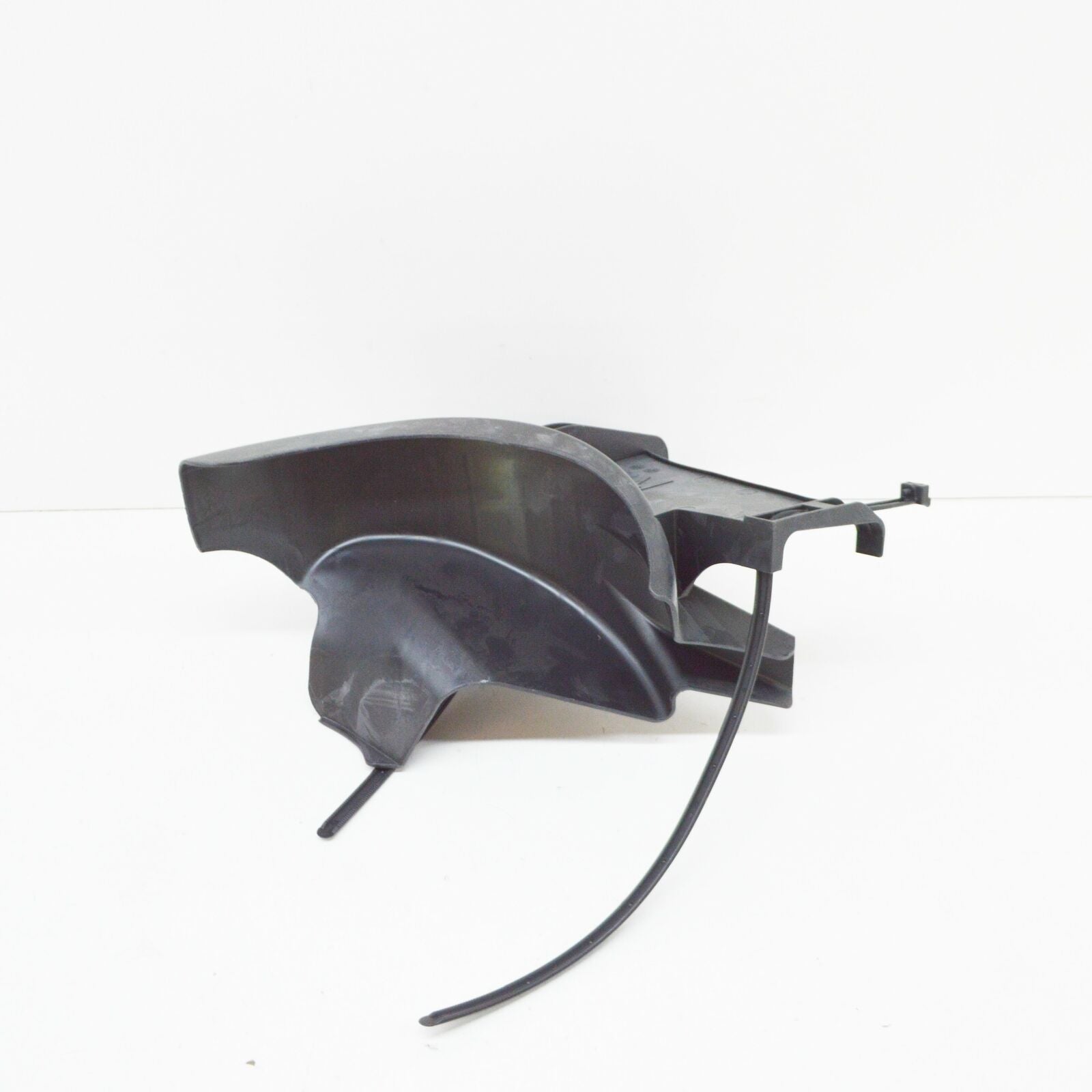 NEW MB A W176 AMG FRONT RIGHT BRAKE AIR DEFLECTOR PLATE A2464211720 ORIGINAL