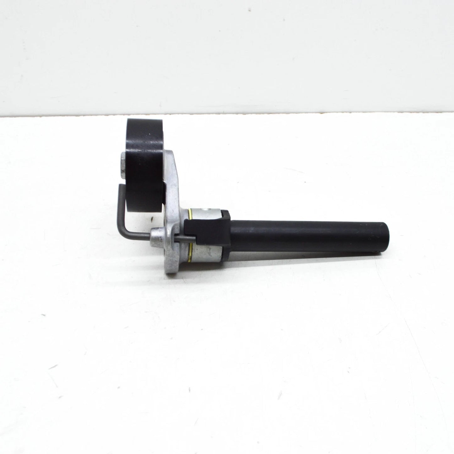 NEW VOLKSWAGEN CC 358 BELT TENSIONER 06J903133D 2.0 PETROL