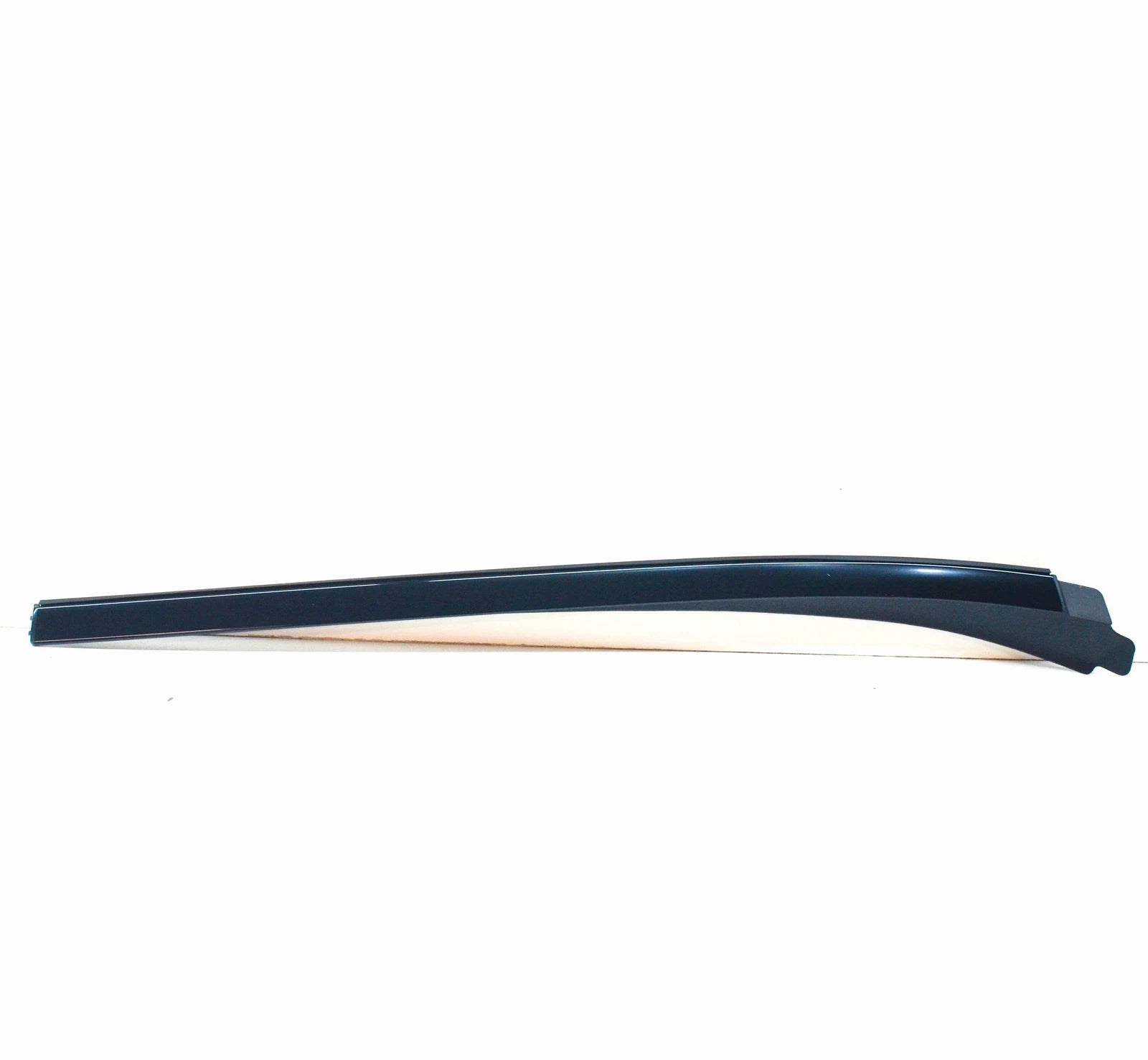 NEW MB E T-MODEL S213 FRONT WINDSHIELD LEFT WATER DEFLECTOR A2136901182 ORIGINAL