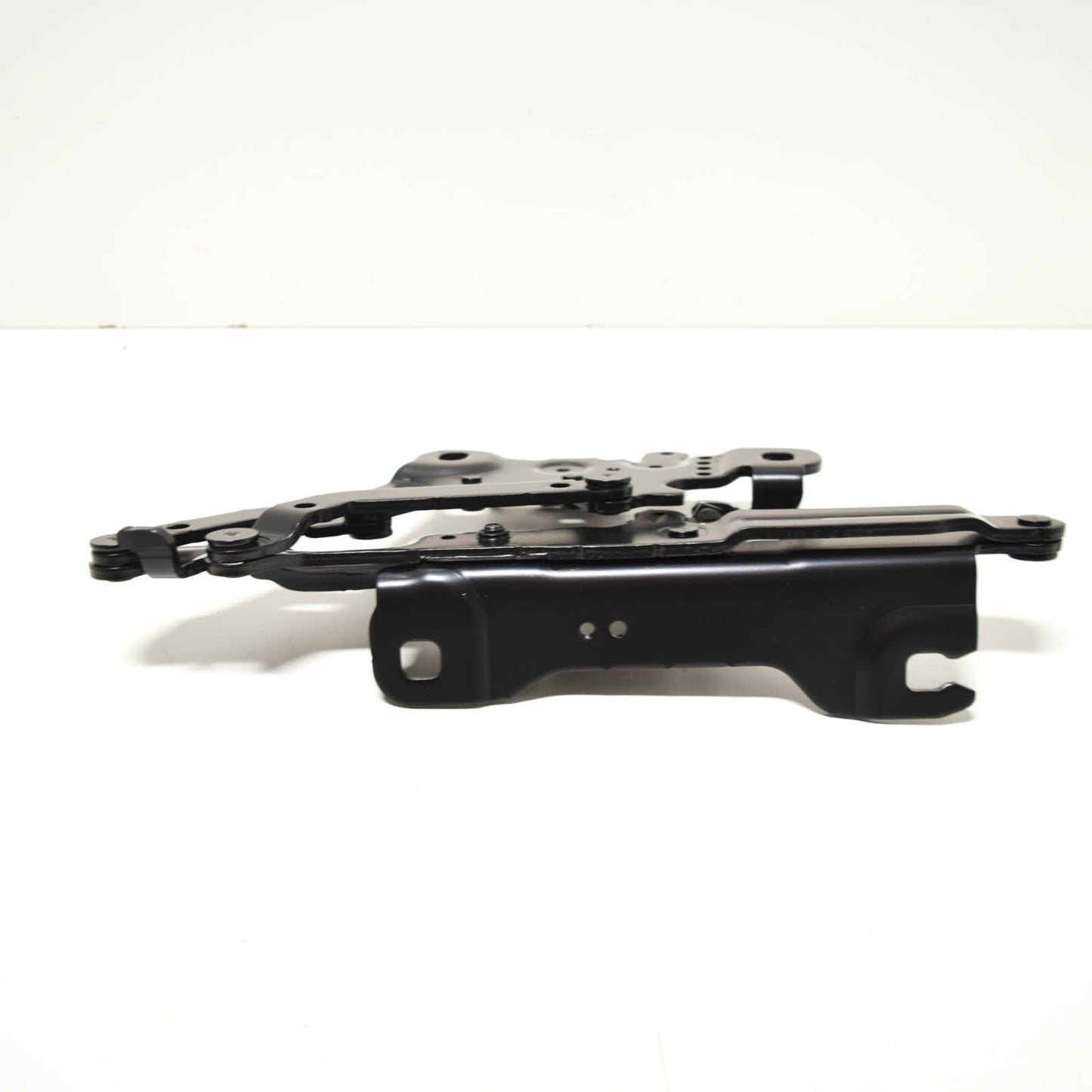 new bmw 1 f21 bonnet left hinge 41617286343 2013 original
