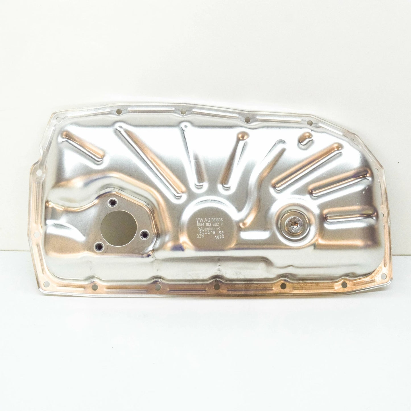 NEW AUDI Q8 ENGINE OIL SUMP PAN LOWER PART 06M103602P ORIGINAL