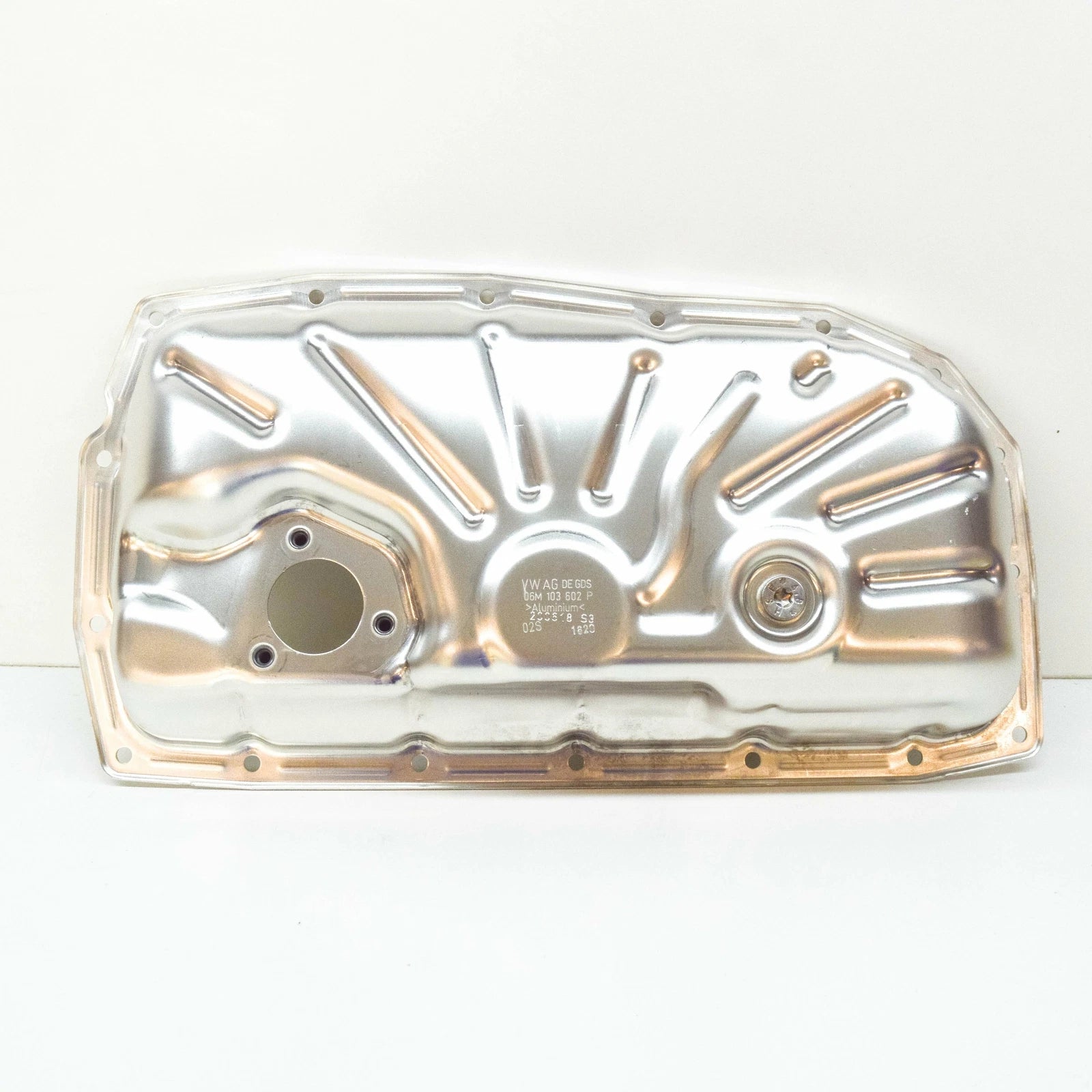 NEW AUDI Q8 ENGINE OIL SUMP PAN LOWER PART 06M103602P ORIGINAL