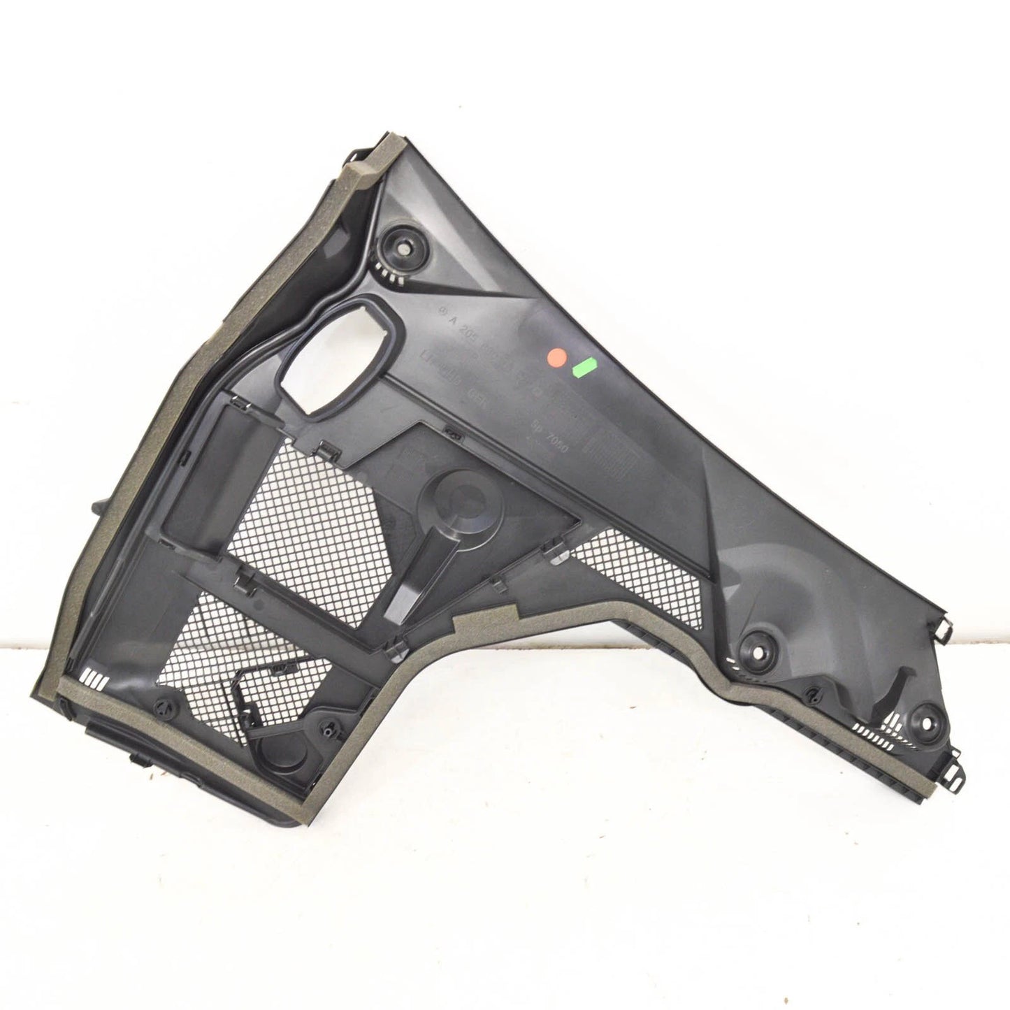 NEW MERCEDES-BENZ C-CLASS W205 FRONT WIPER COWL TRIM LEFT A2058300503 LHD