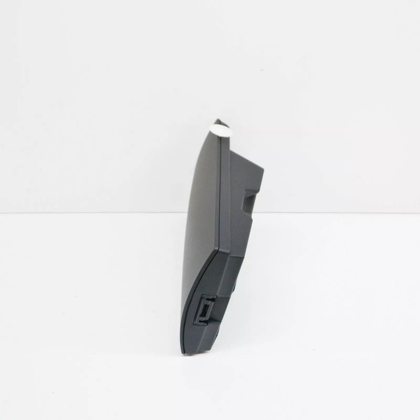 NEW BMW Z4 ROADSTER E85 REAR CENTER CONSOLE FLAP 51466978111 6978111 ORIGINAL