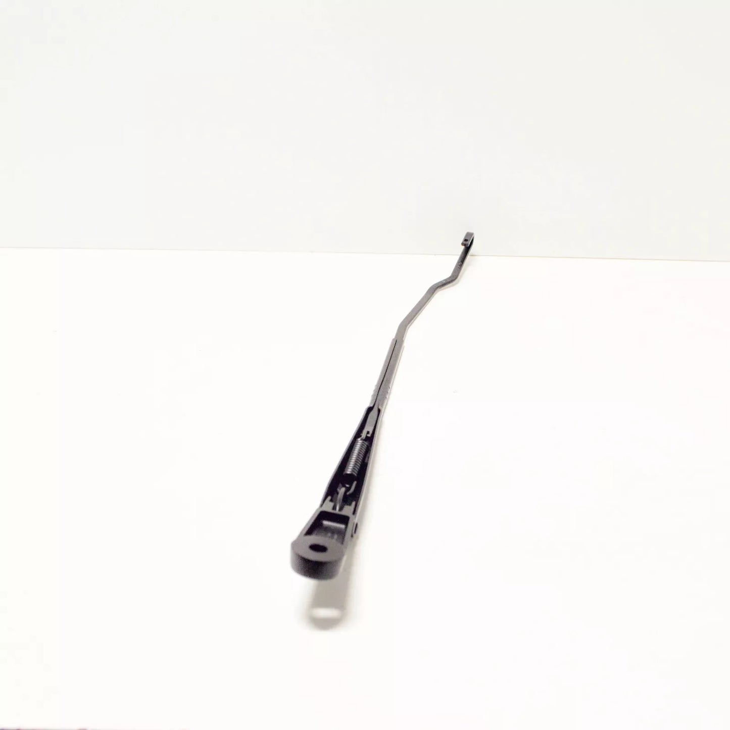 NEW VOLKSWAGEN BEETLE A5 FRONT LEFT WIPER ARM 1C2955409B 1999 RHD