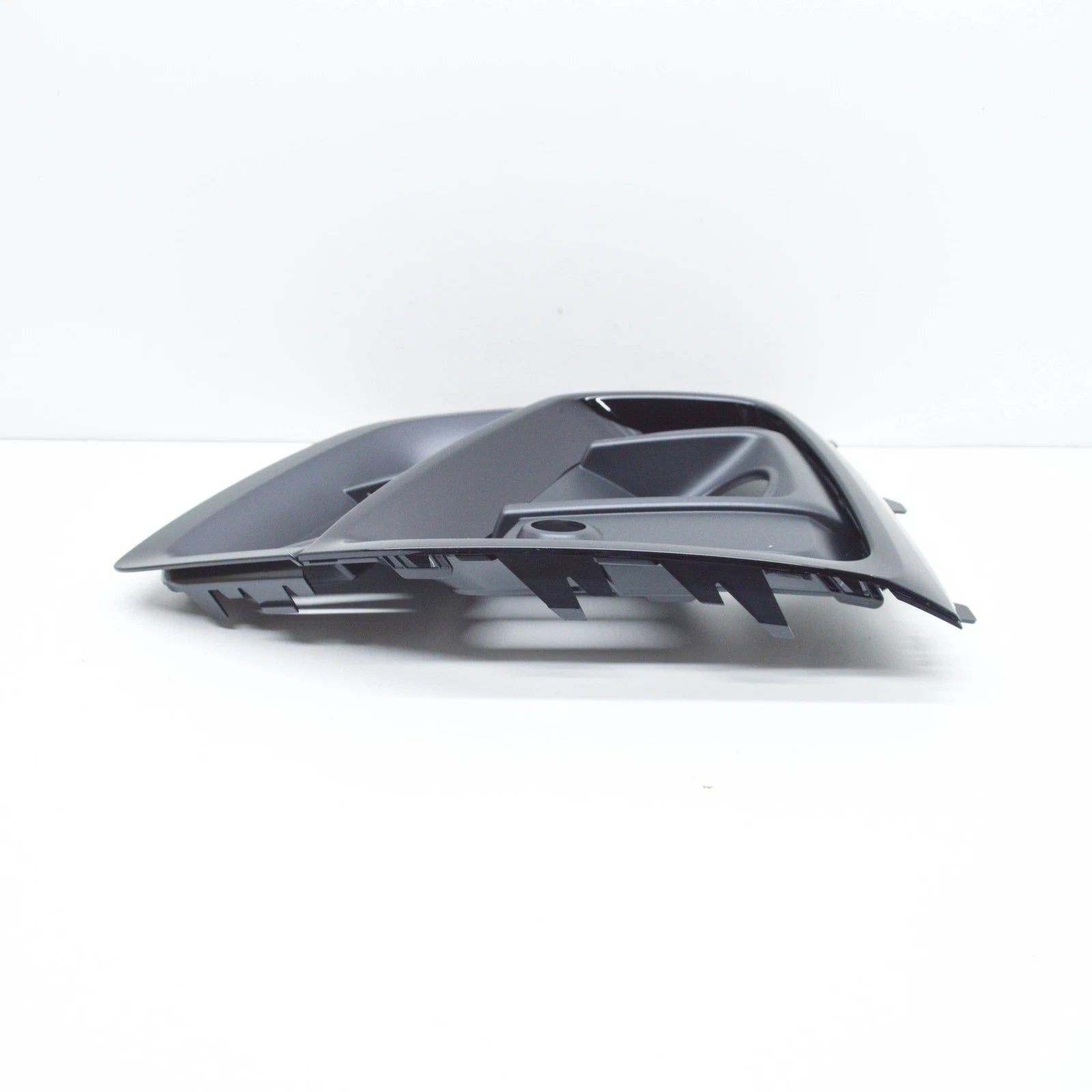 NEW AUDI Q5 FY FRONT BUMPER LEFT GRILLE 80A807679AGBMT