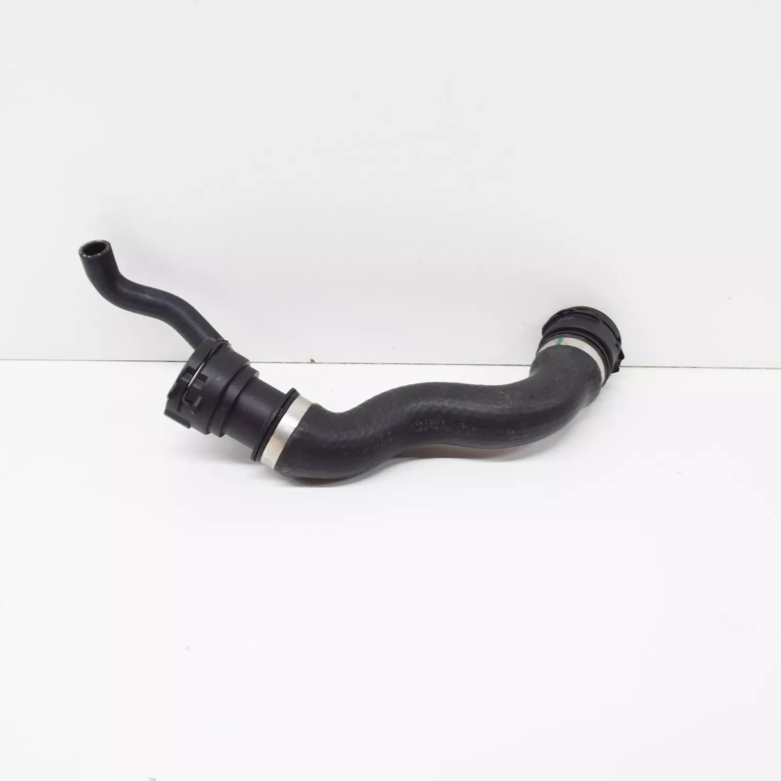 NEW BMW 3 E46 COOLING SYSTEM WATER HOSE 11537787174 7787174 ORIGINAL