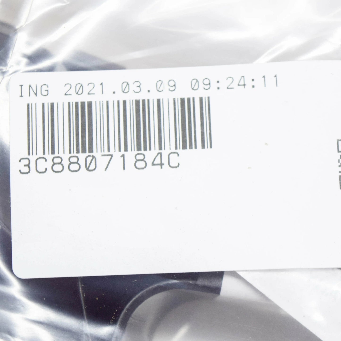 NEW VOLKSWAGEN CC FRONT BUMPER RIGHT GUIDE PROFILE 3C8807184C ORIGINAL