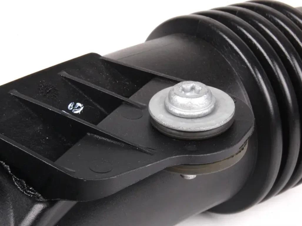 NEW BMW 3 E90 UPPER INTAKE CHARGE PIPE 7590306 13717590306 ORIGINAL