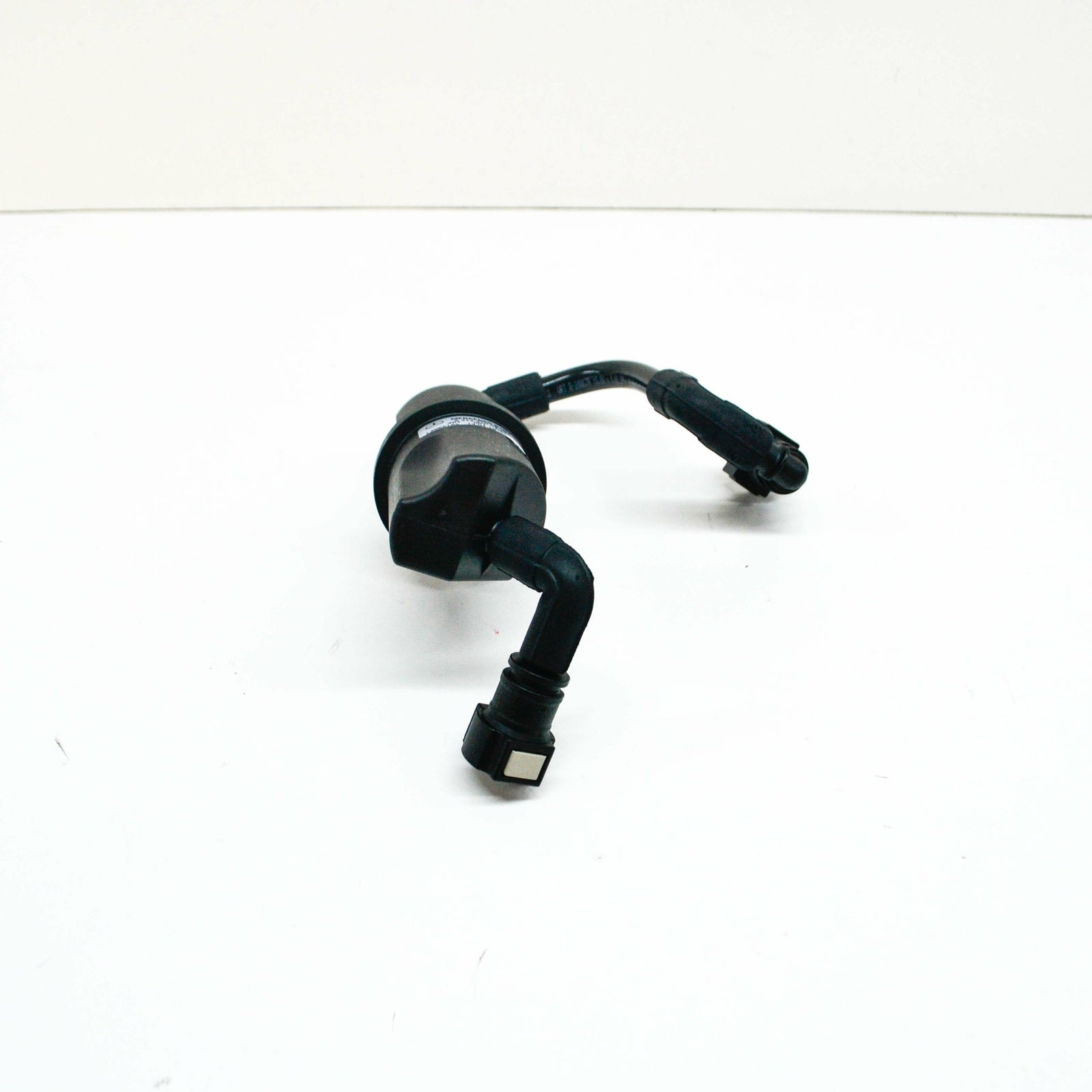 NEW MERCEDES-BENZ E W212 FUEL EMISSION DAMPER RESERVOIR A212470041664 ORIGINAL