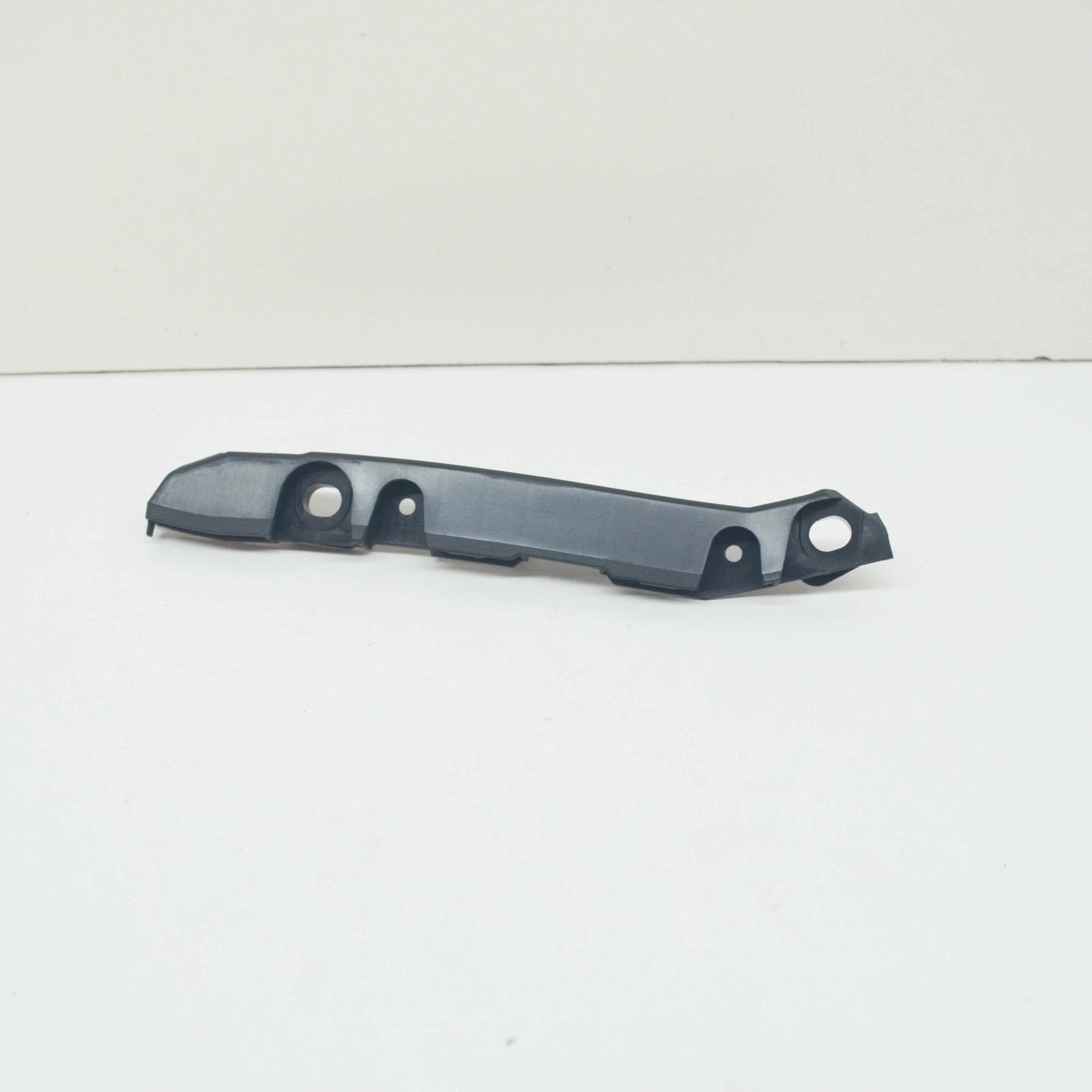 NEW MB E C238 FRONT BUMPER RIGHT WHEEL ARCH MOUNTING RAIL A2388856400 ORIGINAL