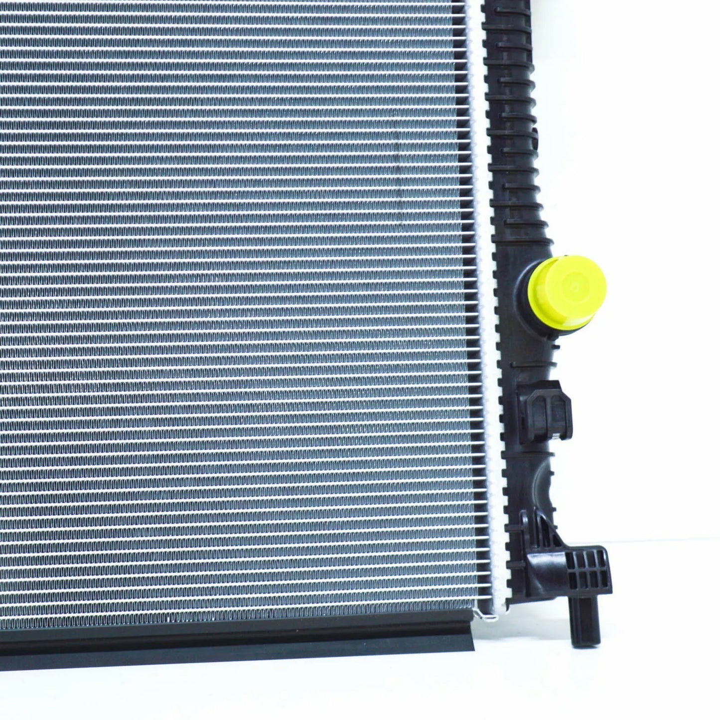 NEW AUDI RS3 8V ENGINE COOLING RADIATOR 8V0121251B ORIGINAL