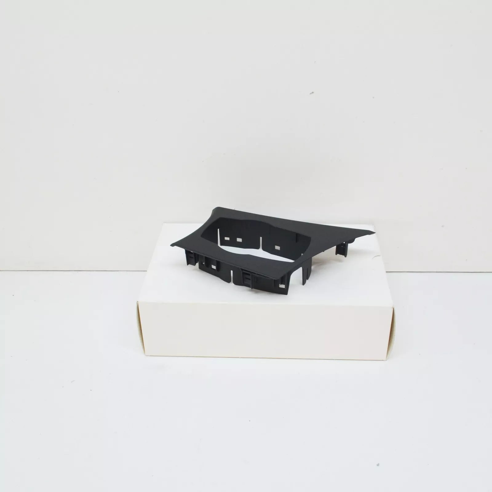 NEW BMW 1 E81 CENTRAL OPERATING UNIT COVER TRIM LHD 9181071 51169181071 ORIGINAL