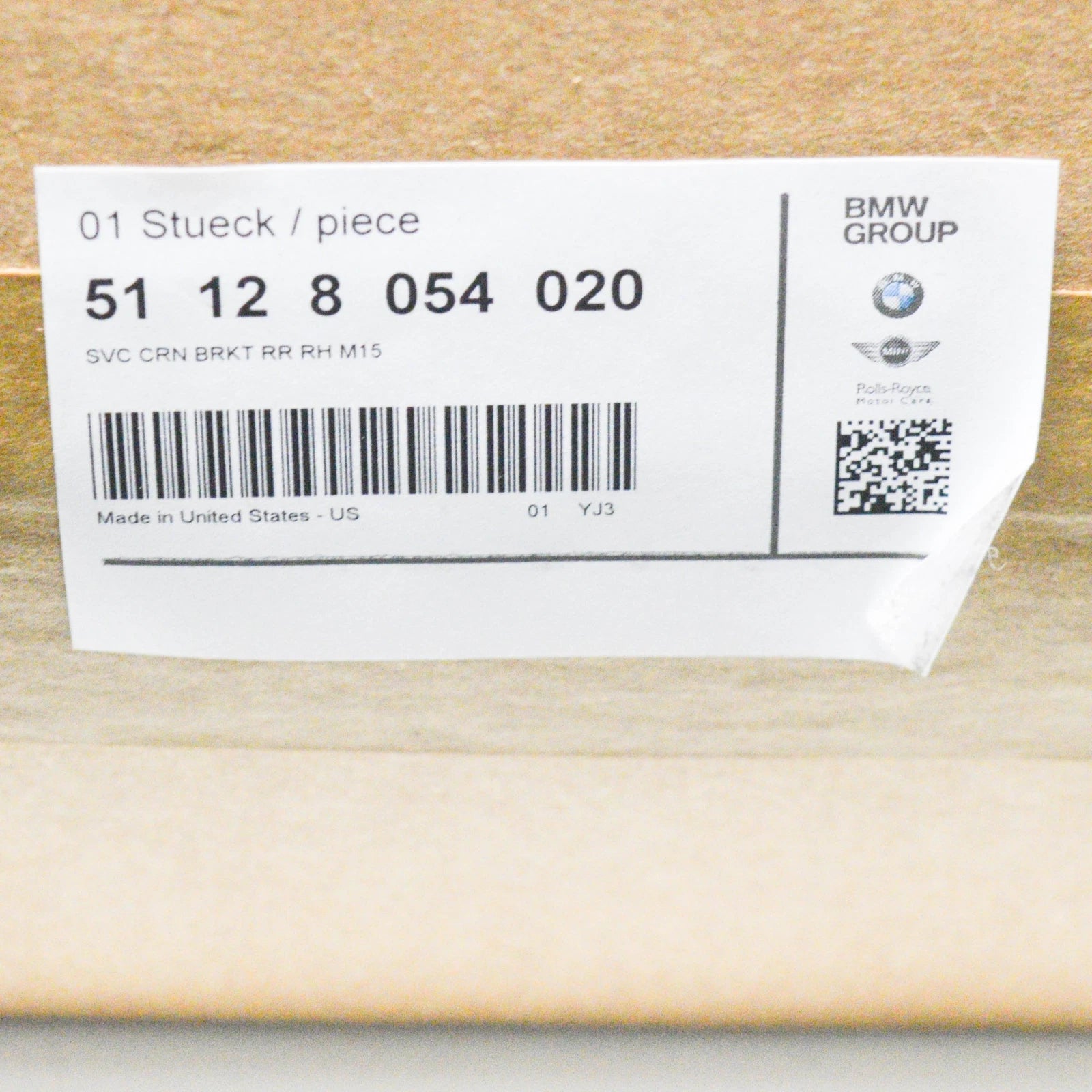 NEW BMW X5 F15 REAR M BUMPER RIGHT SIDE CORNER MOUNT 51128054020 8054020