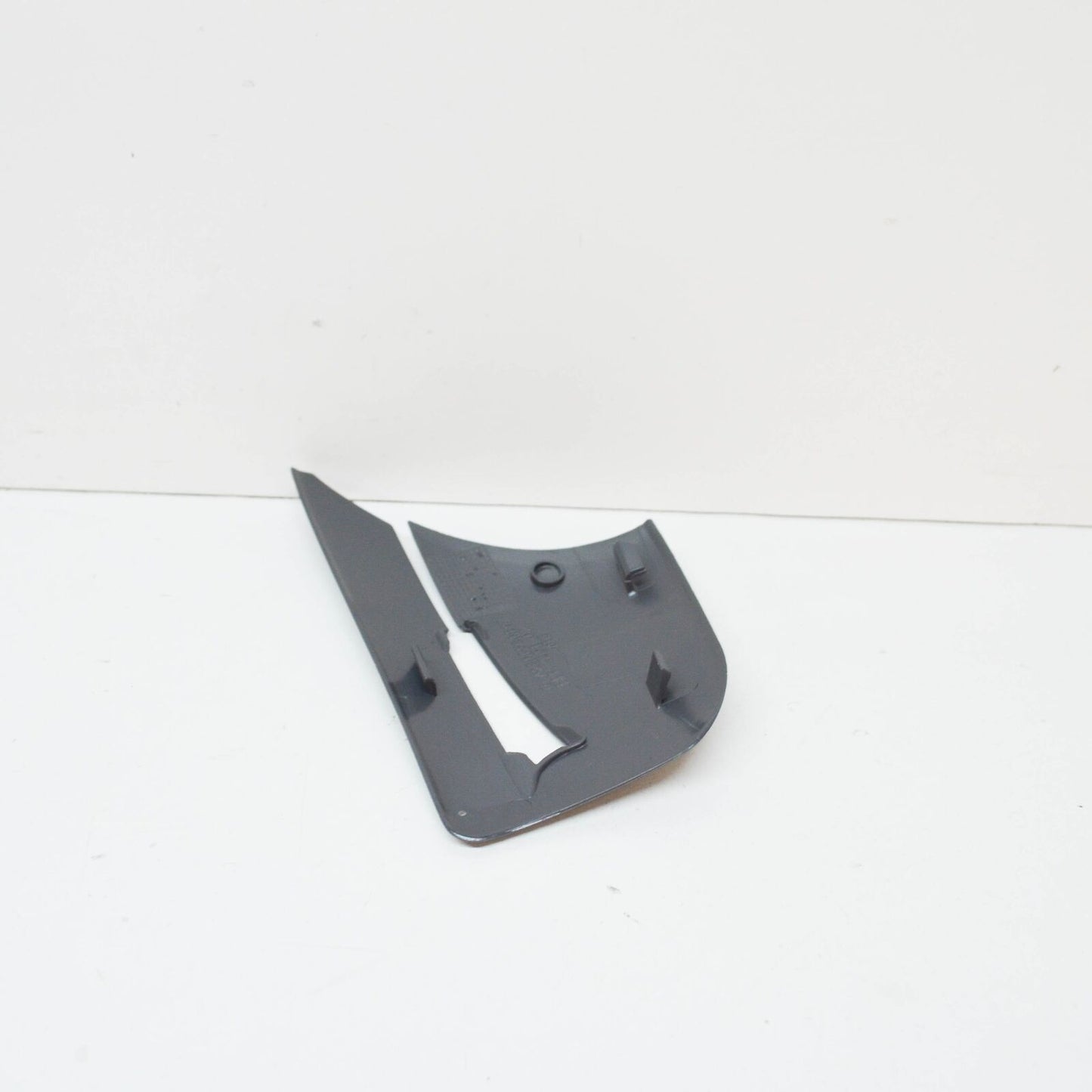 NEW MB SL R230 LUGGAGE COMPARTMENT TRIM RIGHT COVER A23069308179C75 ORIGINAL