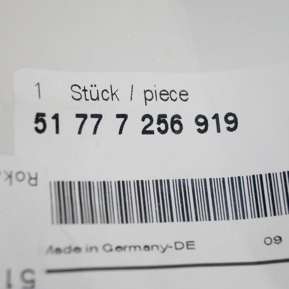 NEW BMW 3 F30 RIGHT SIDE SILL BRACKET 51777256919 7256919 ORIGINAL