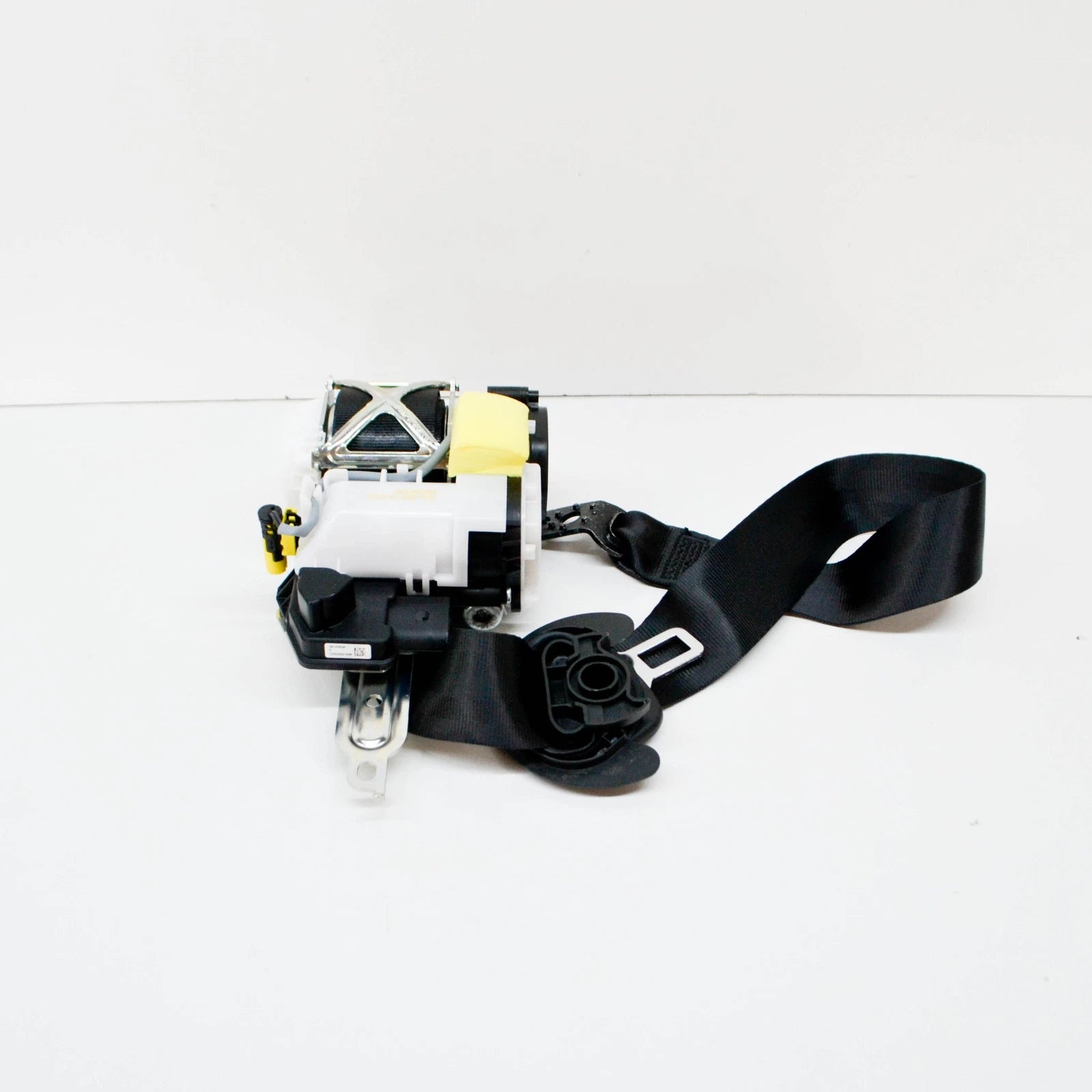 NEW VW GOLF VII 5G MK7 FRONT LEFT SEATBELT LHD 5G4857705MRAA ORIGINAL