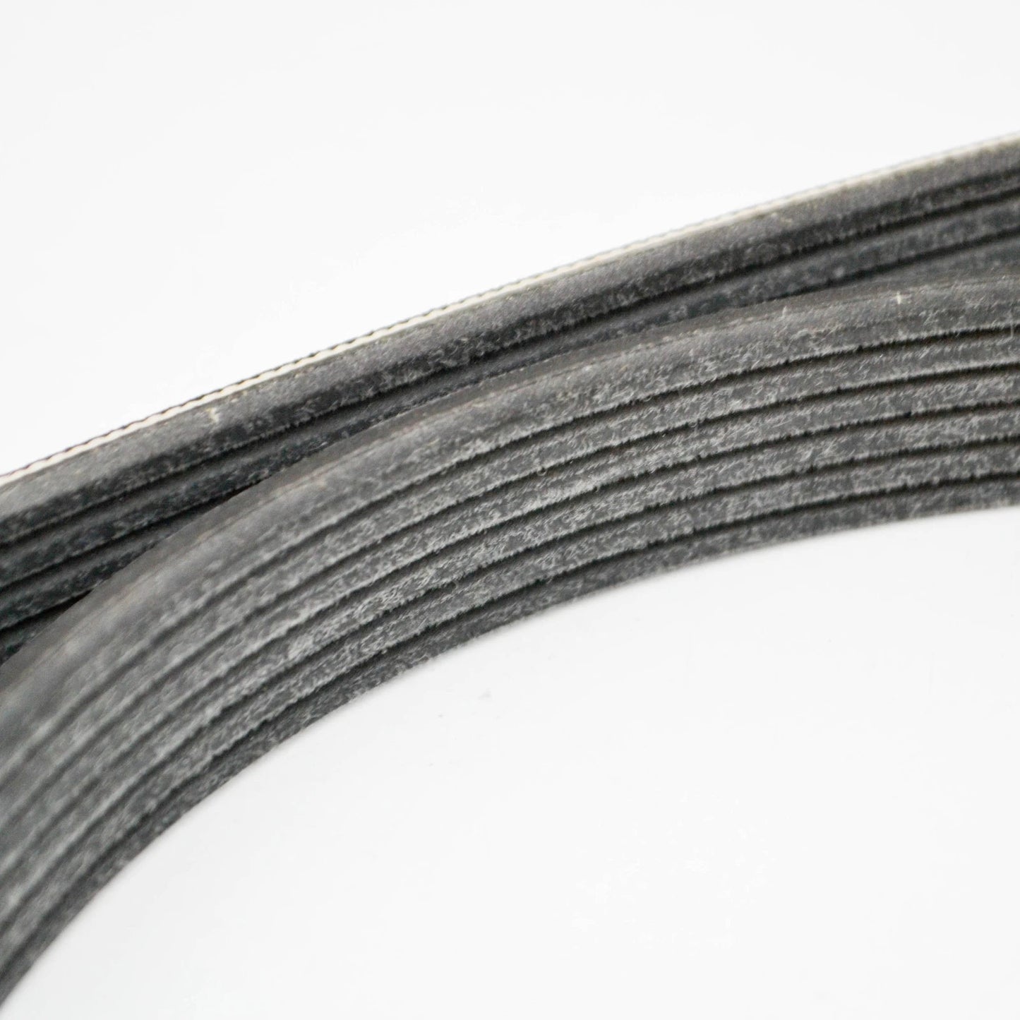 NEW AUDI A6 AVANT C6 ACCESSORY DRIVE BELT 06E903137N