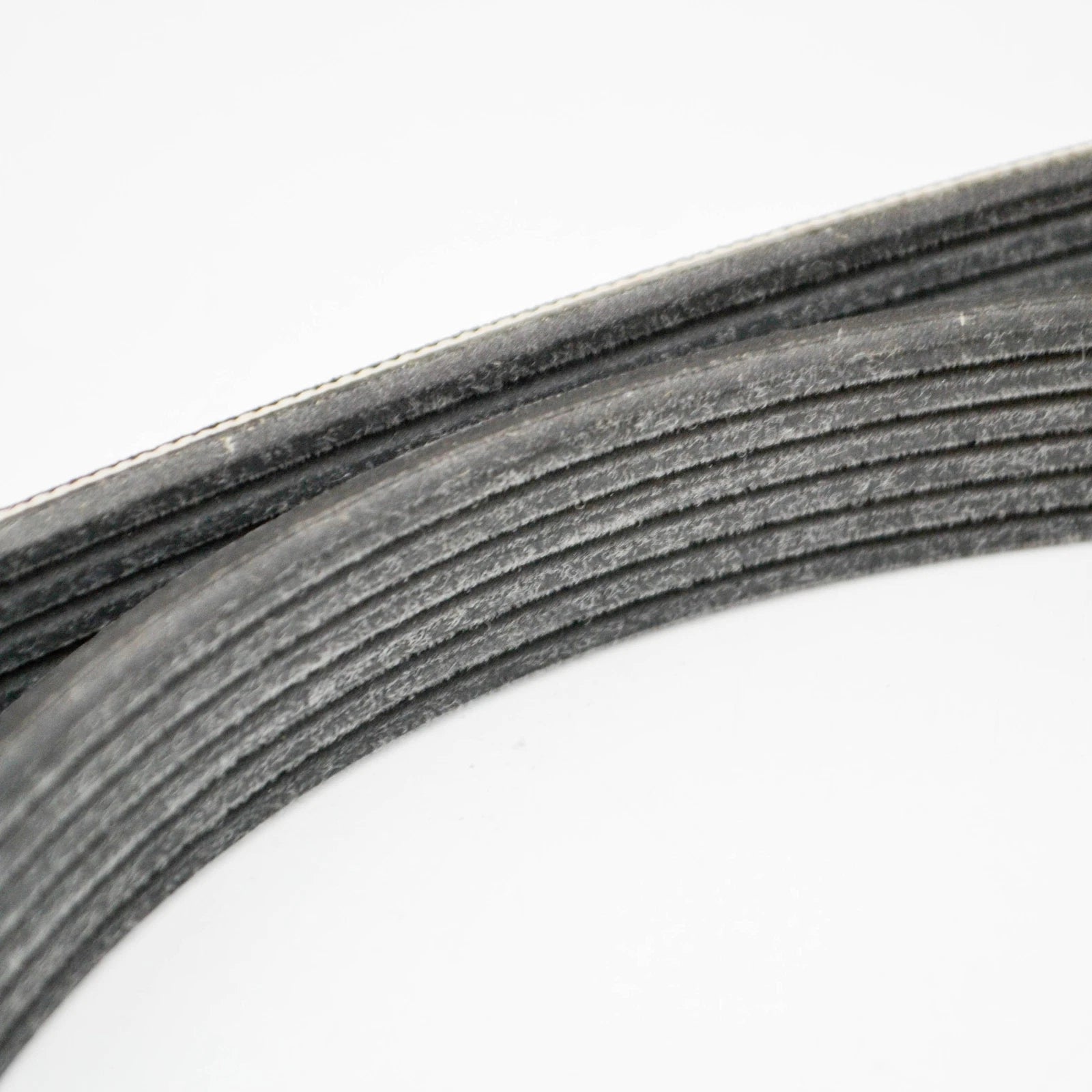 NEW AUDI A6 AVANT C6 ACCESSORY DRIVE BELT 06E903137N